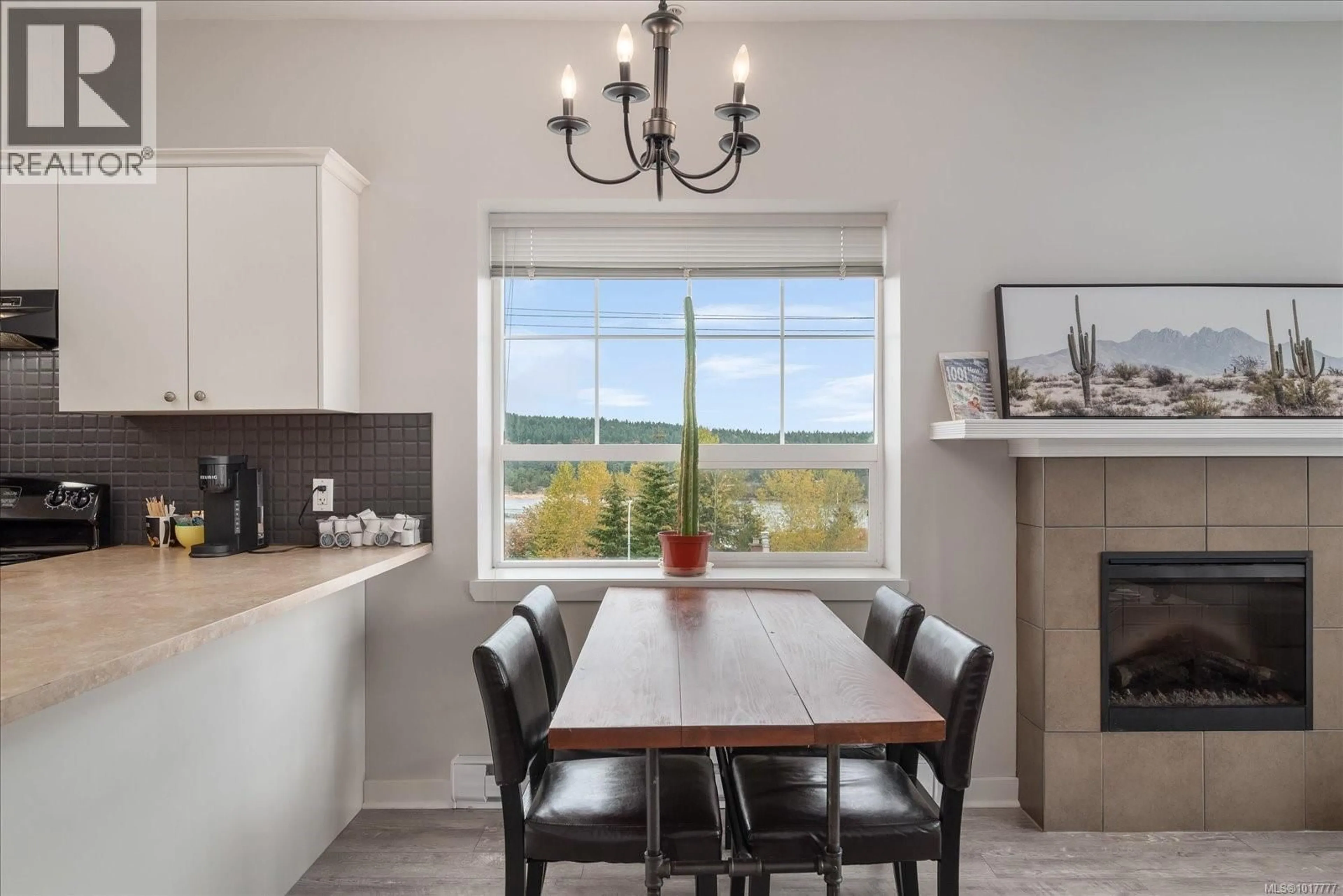 Unknown for F - 16 HIGH STREET, Ladysmith British Columbia V9G1B4