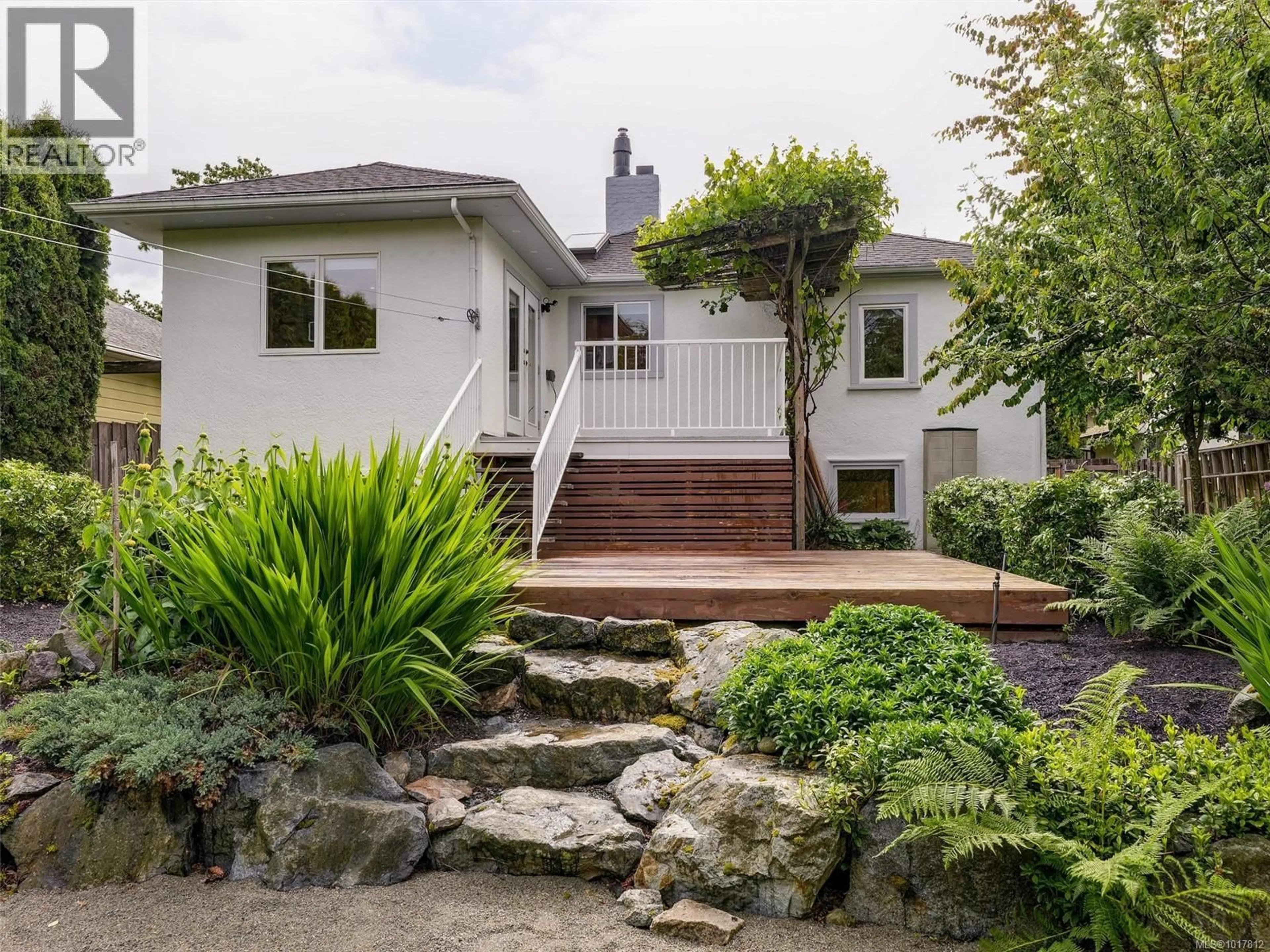 Unknown for 4406 TORQUAY DRIVE, Saanich British Columbia V8N3L4