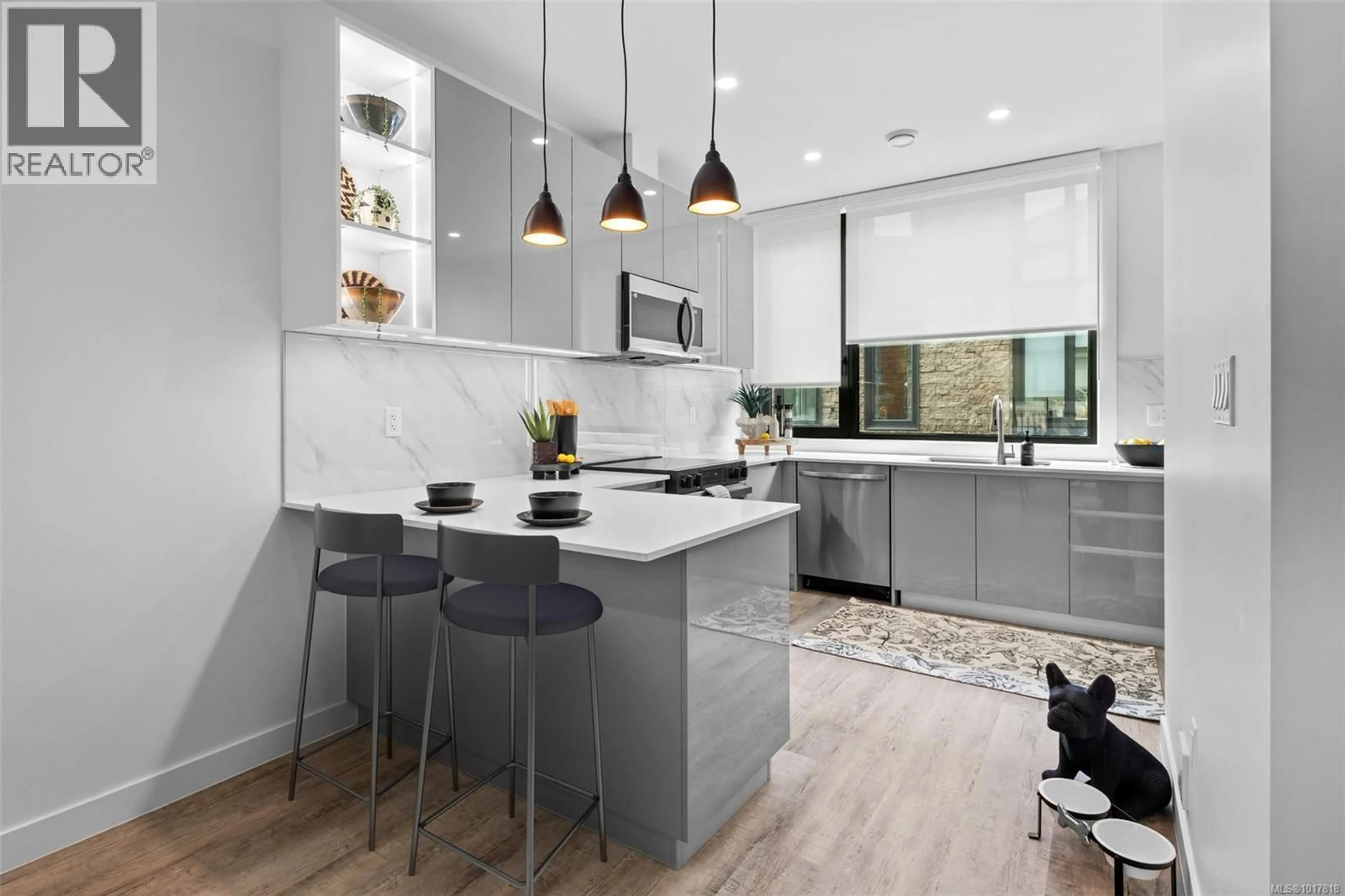 Contemporary kitchen, unknown for 115 - 2841 KNOTTY PINE ROAD, Langford British Columbia V9B3Z2