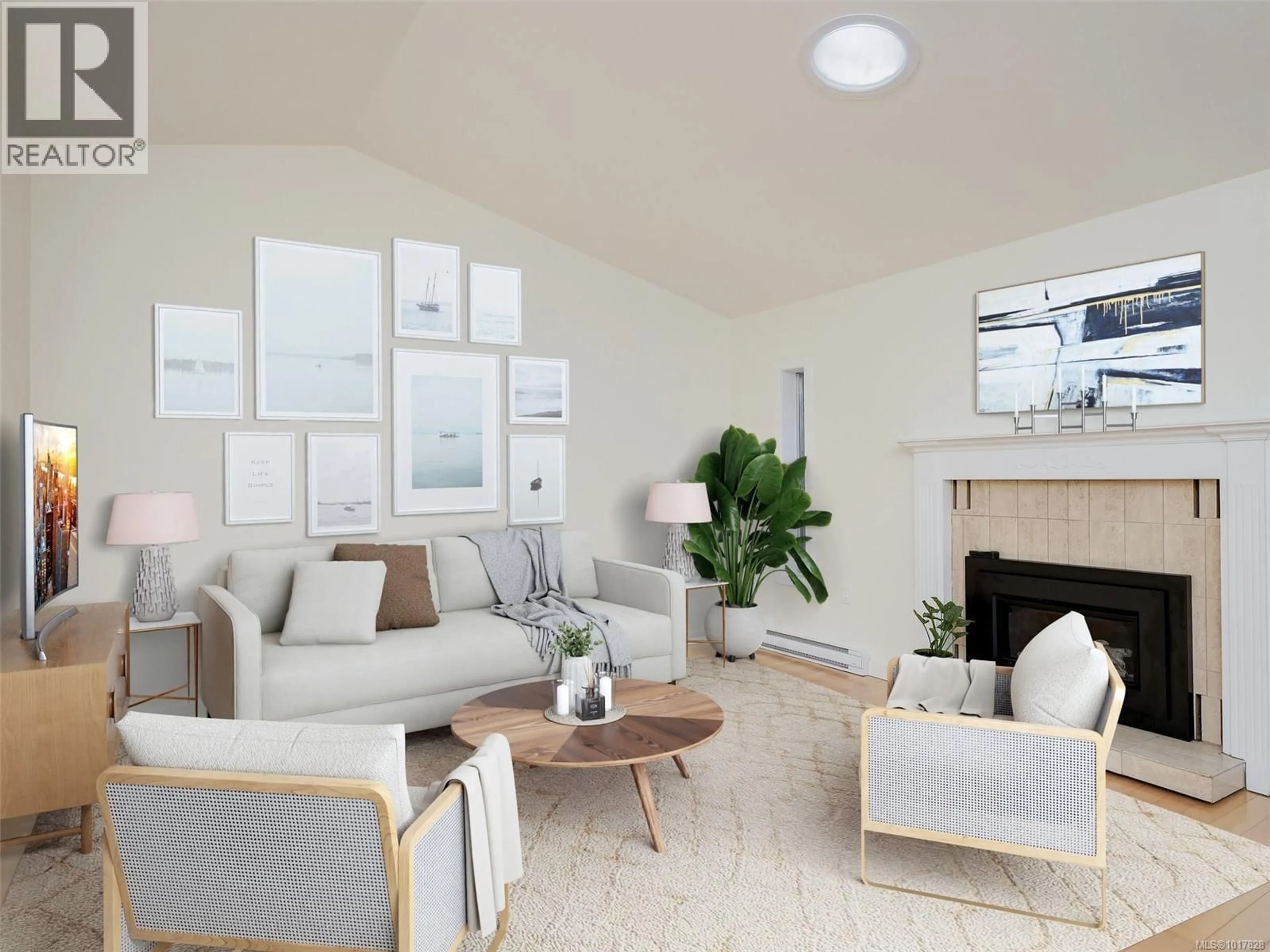 Living room with furniture, unknown for 8 - 2070 AMELIA AVENUE, Sidney British Columbia V8L4X6