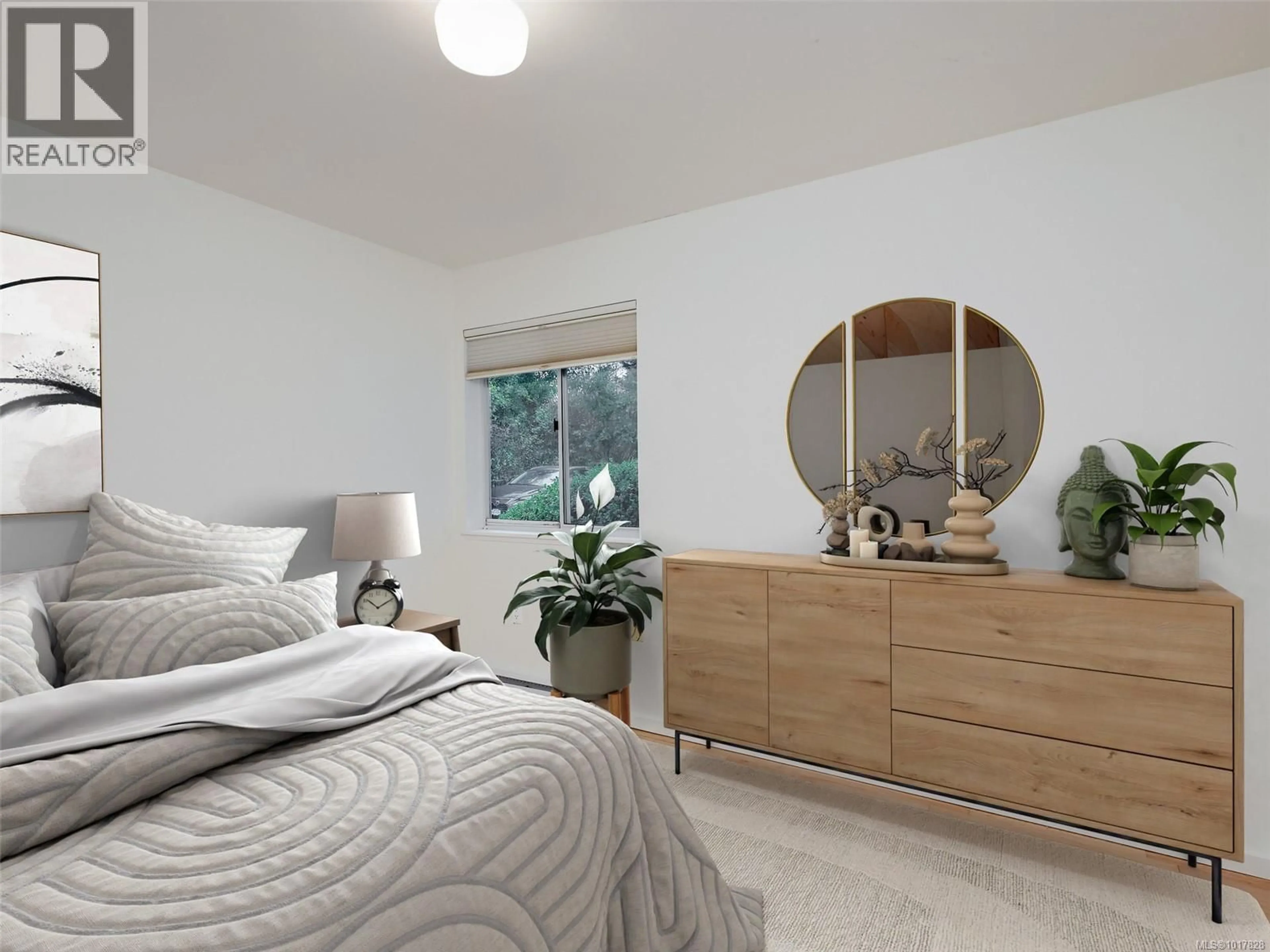 Bedroom with bed, unknown for 8 - 2070 AMELIA AVENUE, Sidney British Columbia V8L4X6