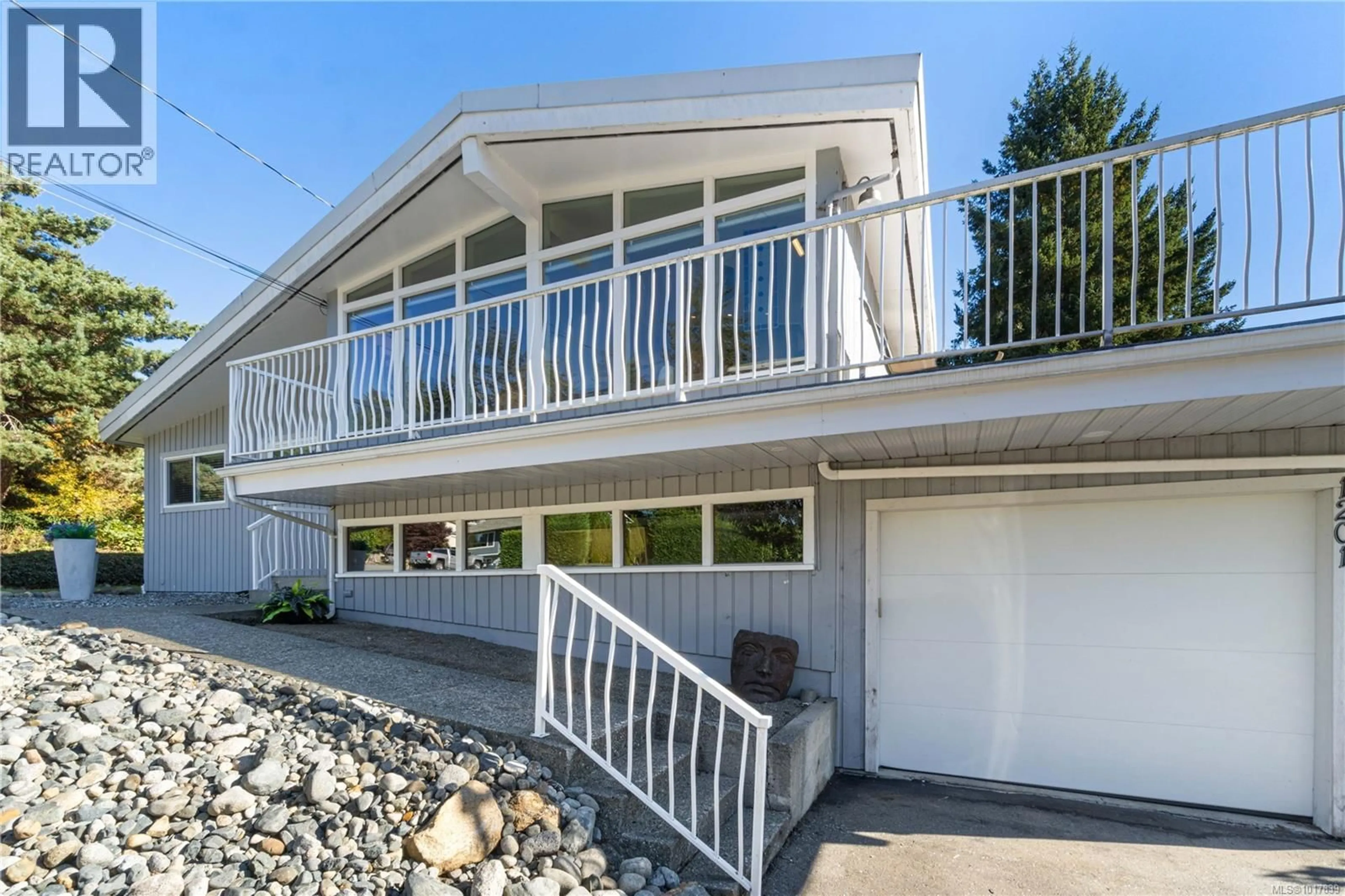 Home with vinyl exterior material, unknown for 1201 THUNDERBIRD DRIVE, Nanaimo British Columbia V9S2P4