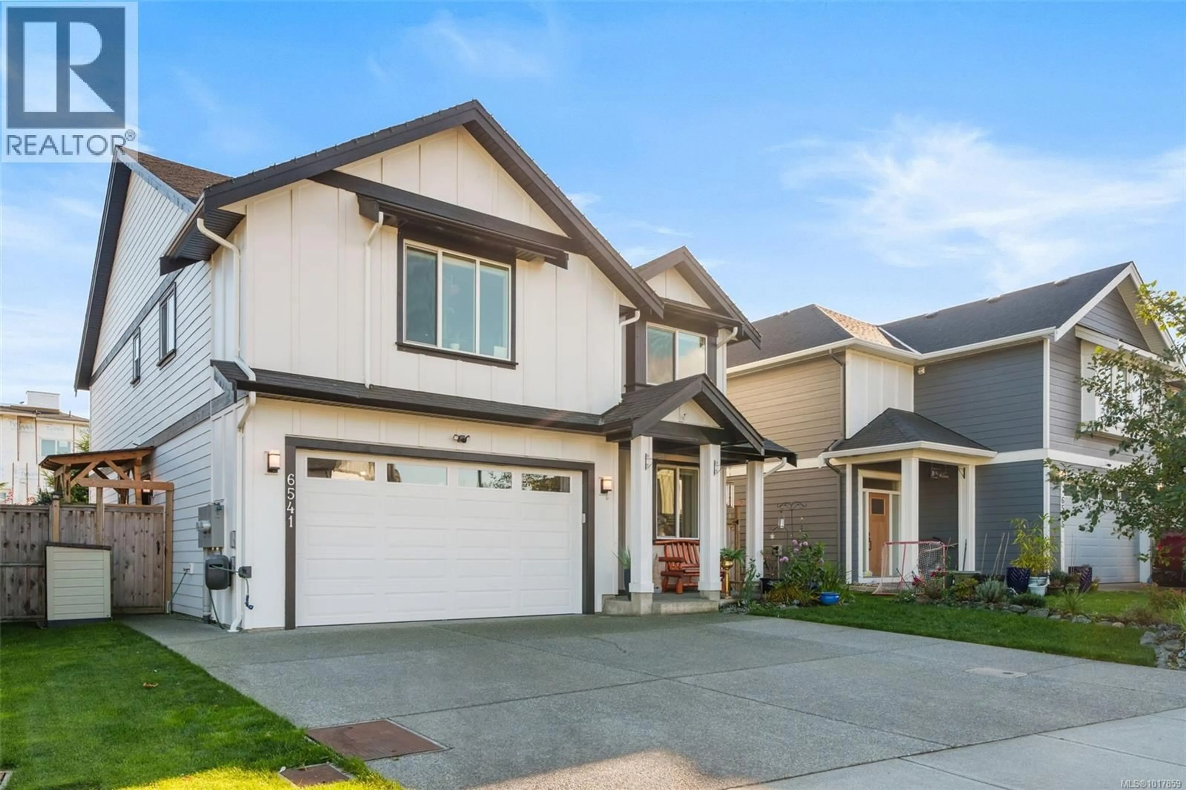 Home with vinyl exterior material, street for 6541 NOBLEWOOD PLACE, Sooke British Columbia V9Z0W3