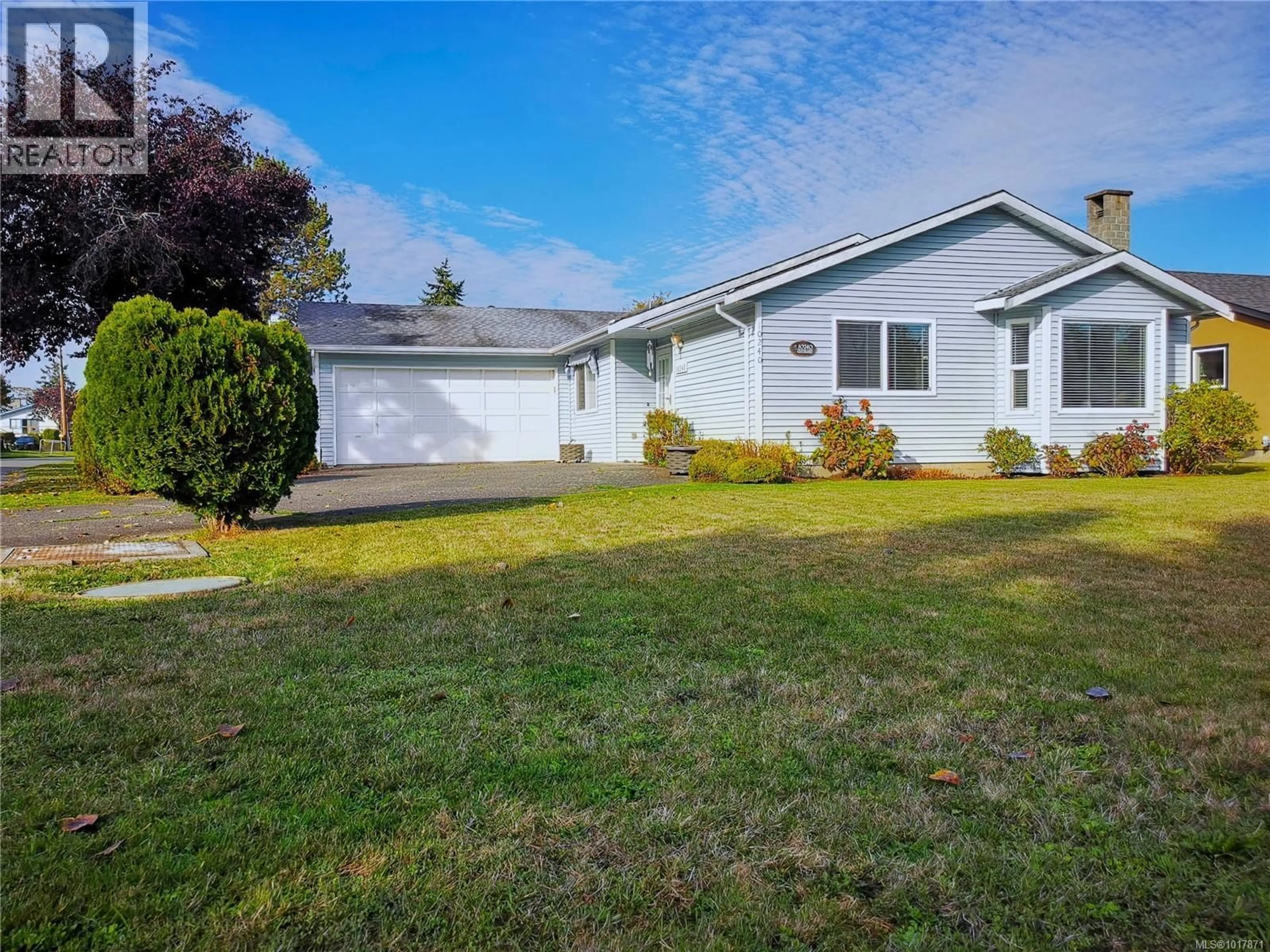 A pic from outside/outdoor area/front of a property/back of a property/a pic from drone, street for 10240 CLEVELAND ROAD, Sidney British Columbia V8L4X9