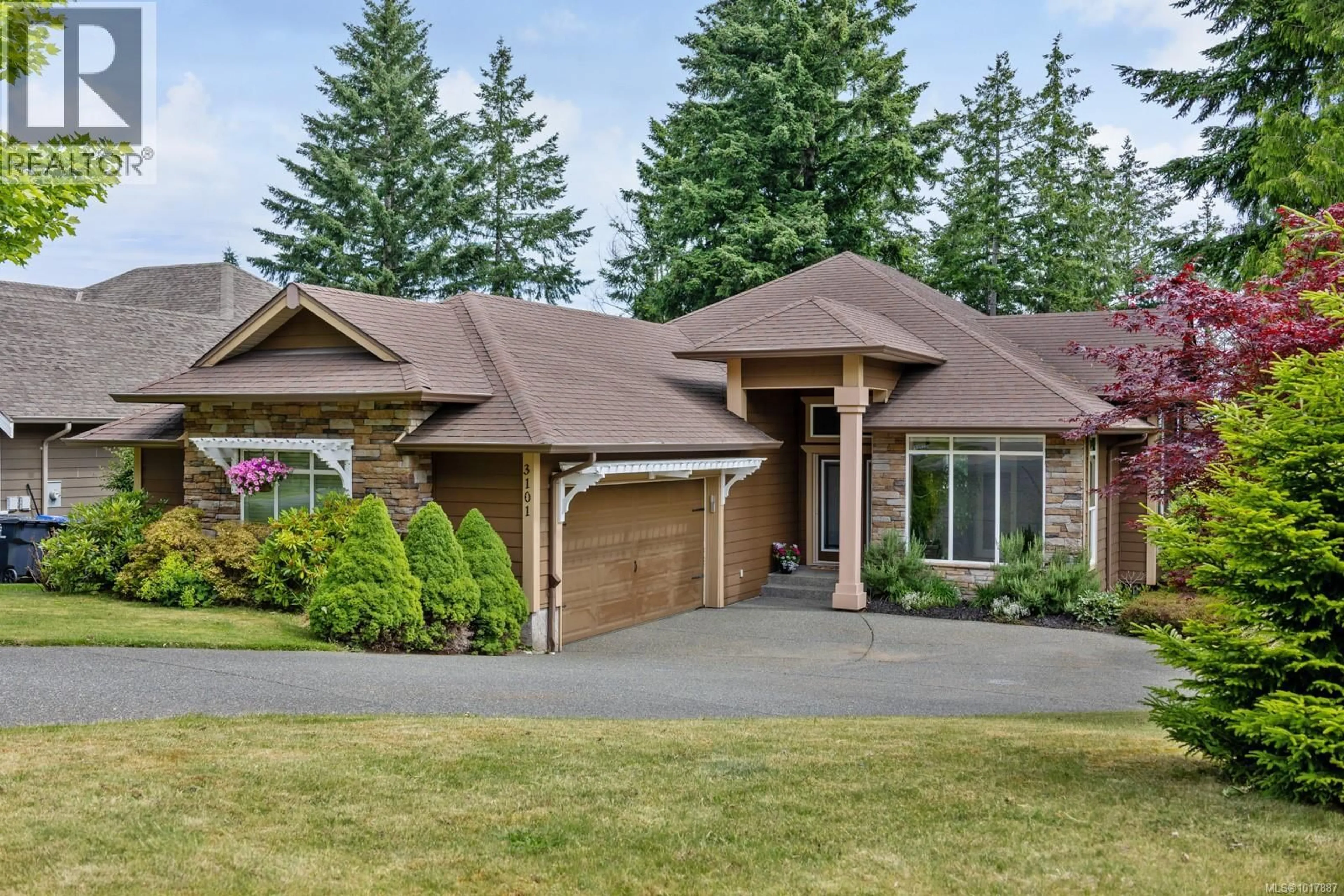 Home with brick exterior material, street for 3101 KLANAWA CRESCENT, Courtenay British Columbia V9N3Z9