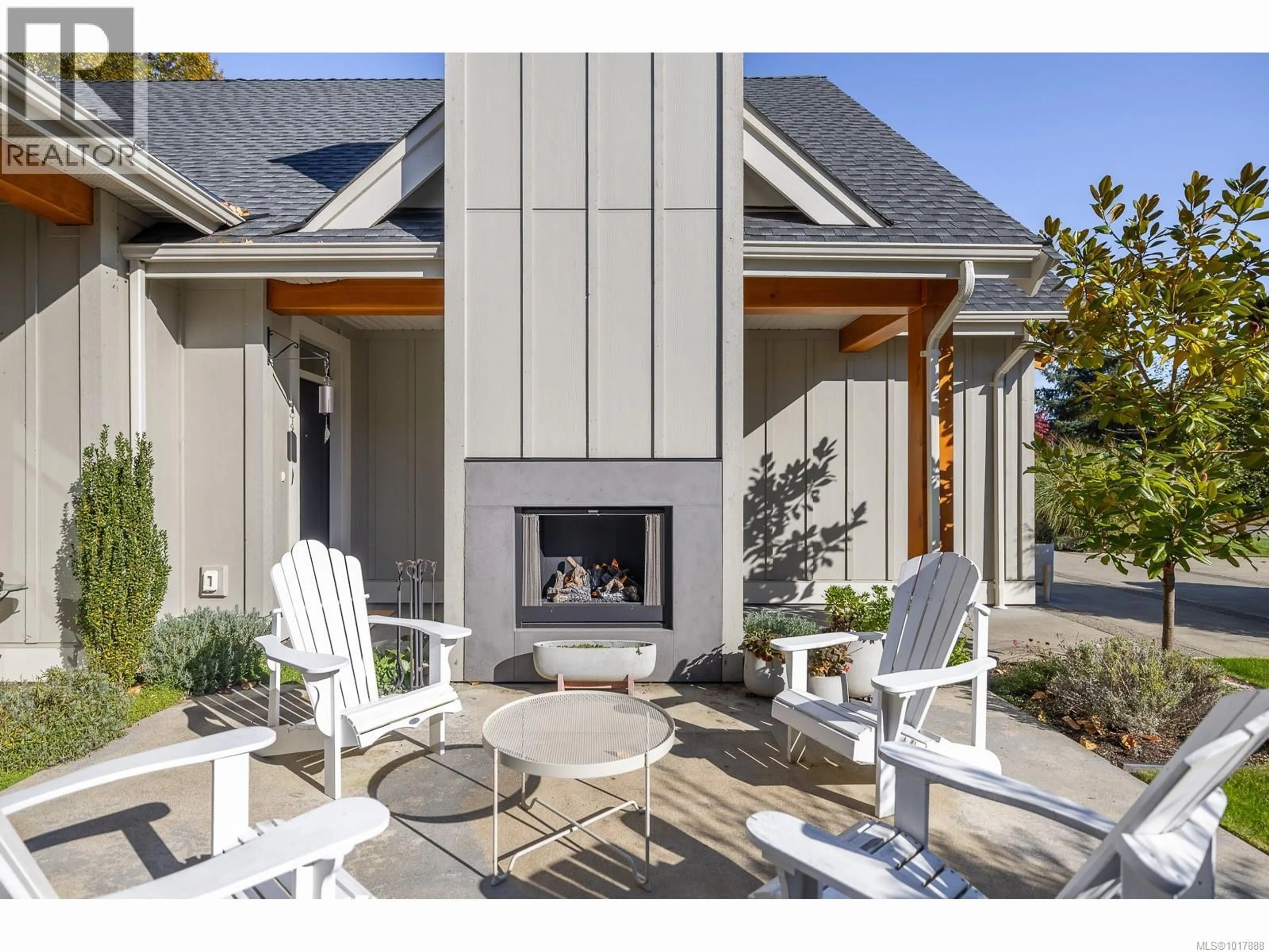 Unknown for 871 CLAYMORE CRESCENT, Qualicum Beach British Columbia V9K0A9
