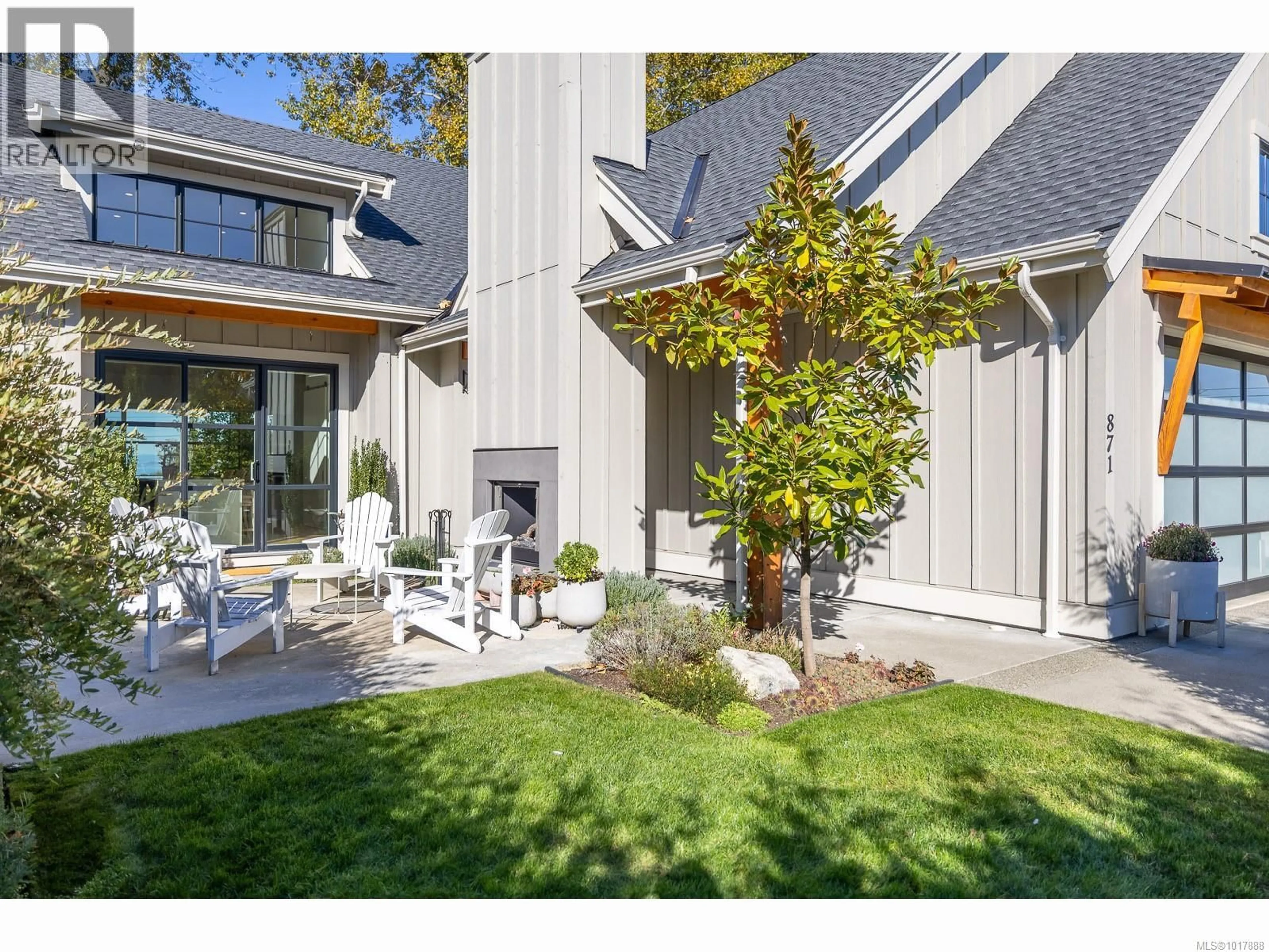 Unknown for 871 CLAYMORE CRESCENT, Qualicum Beach British Columbia V9K0A9