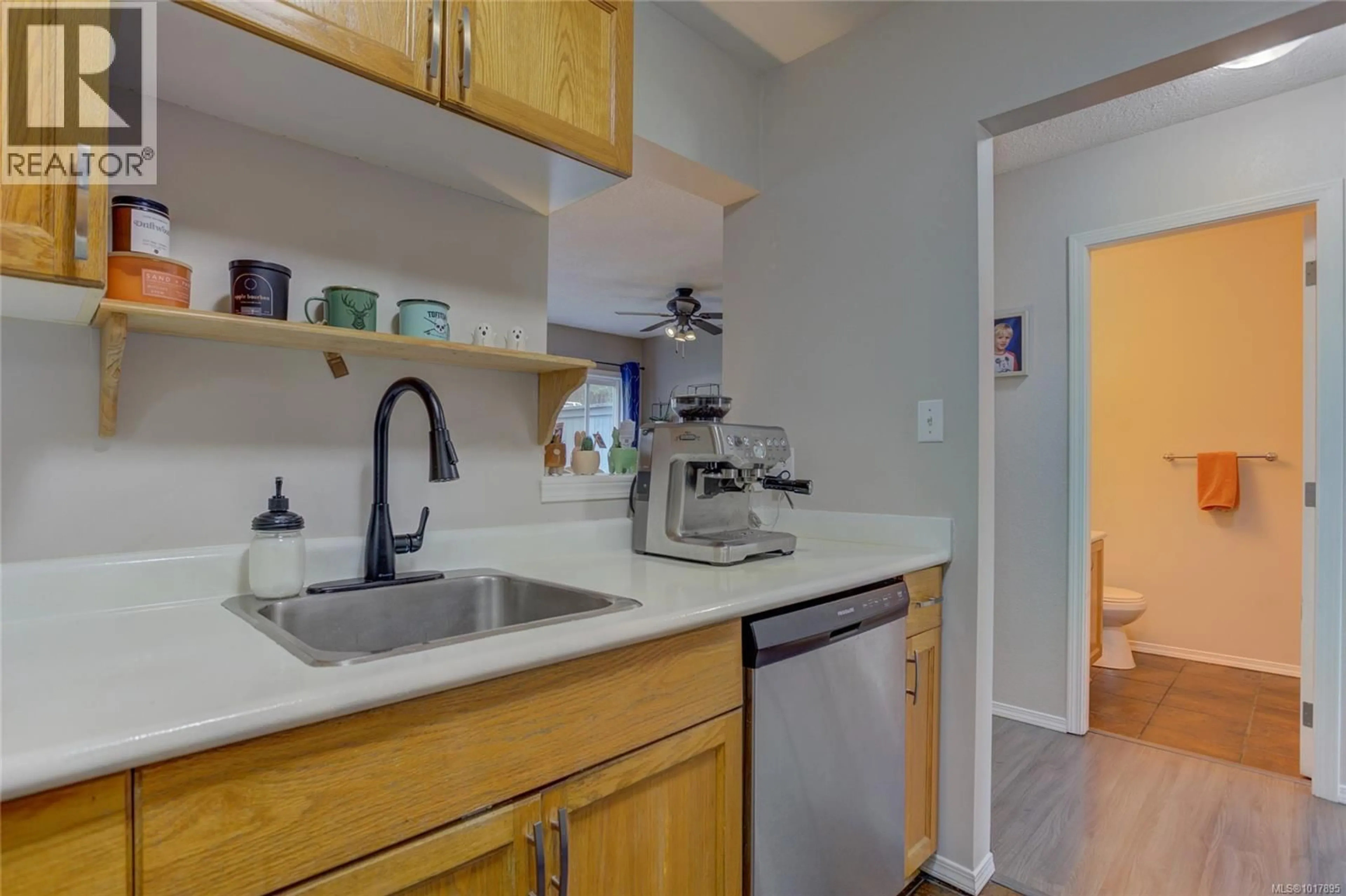 Standard kitchen, unknown for 26 - 215 MADILL ROAD, Lake Cowichan British Columbia V0R2G1