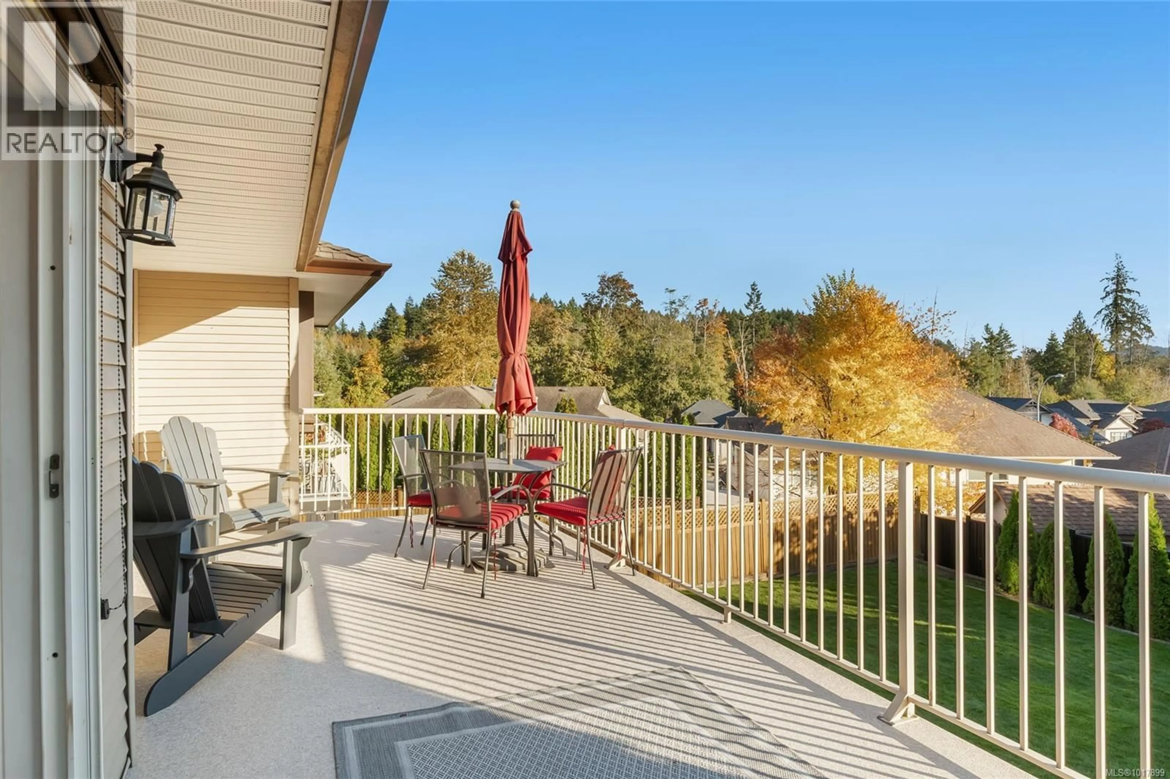 Patio, water/lake/river/ocean view for 3787 AVONLEA DRIVE, Nanaimo British Columbia V9T6R1