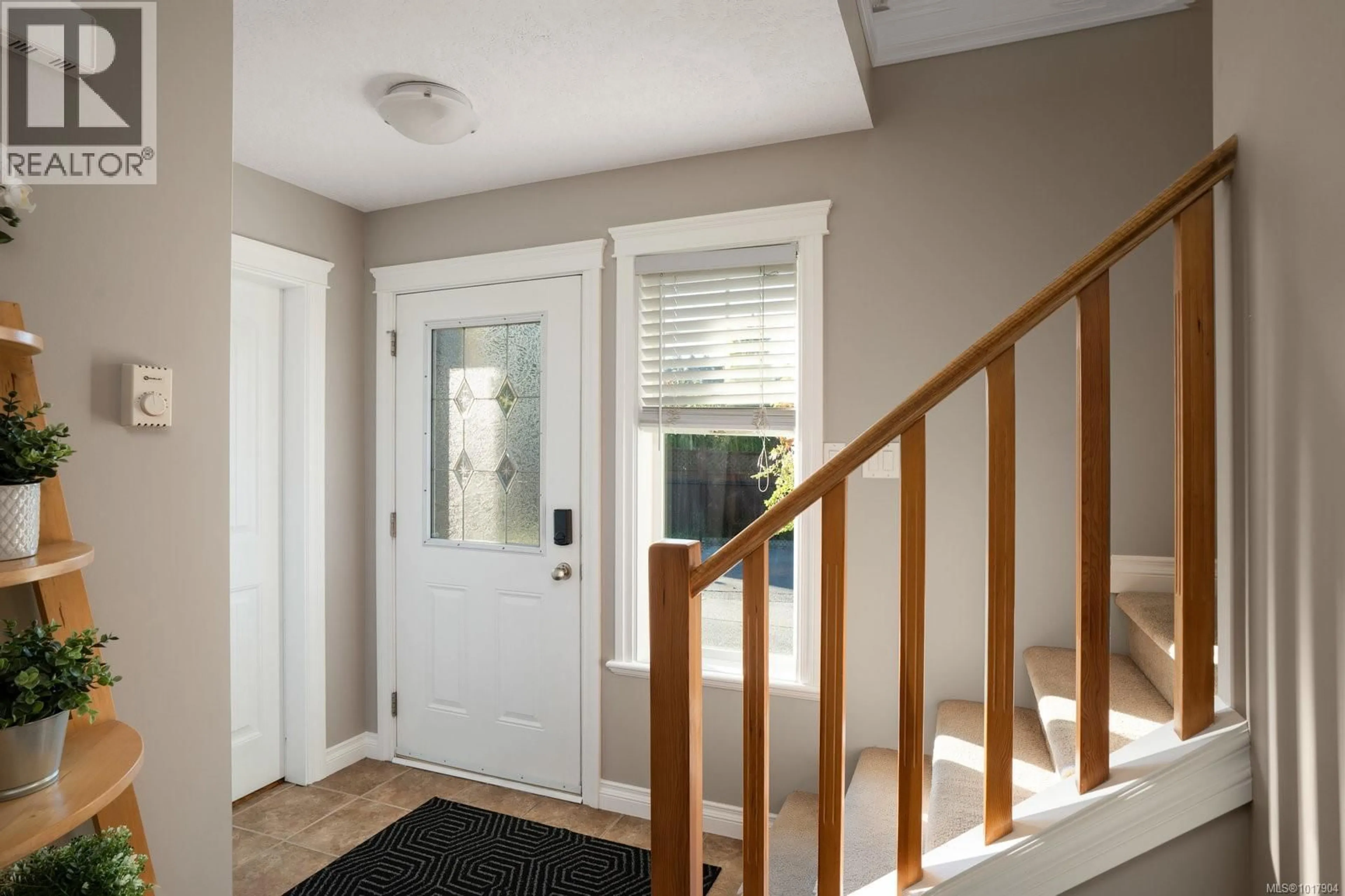 Indoor entryway for 3448 HAPPY VALLEY ROAD, Langford British Columbia V9C0C7
