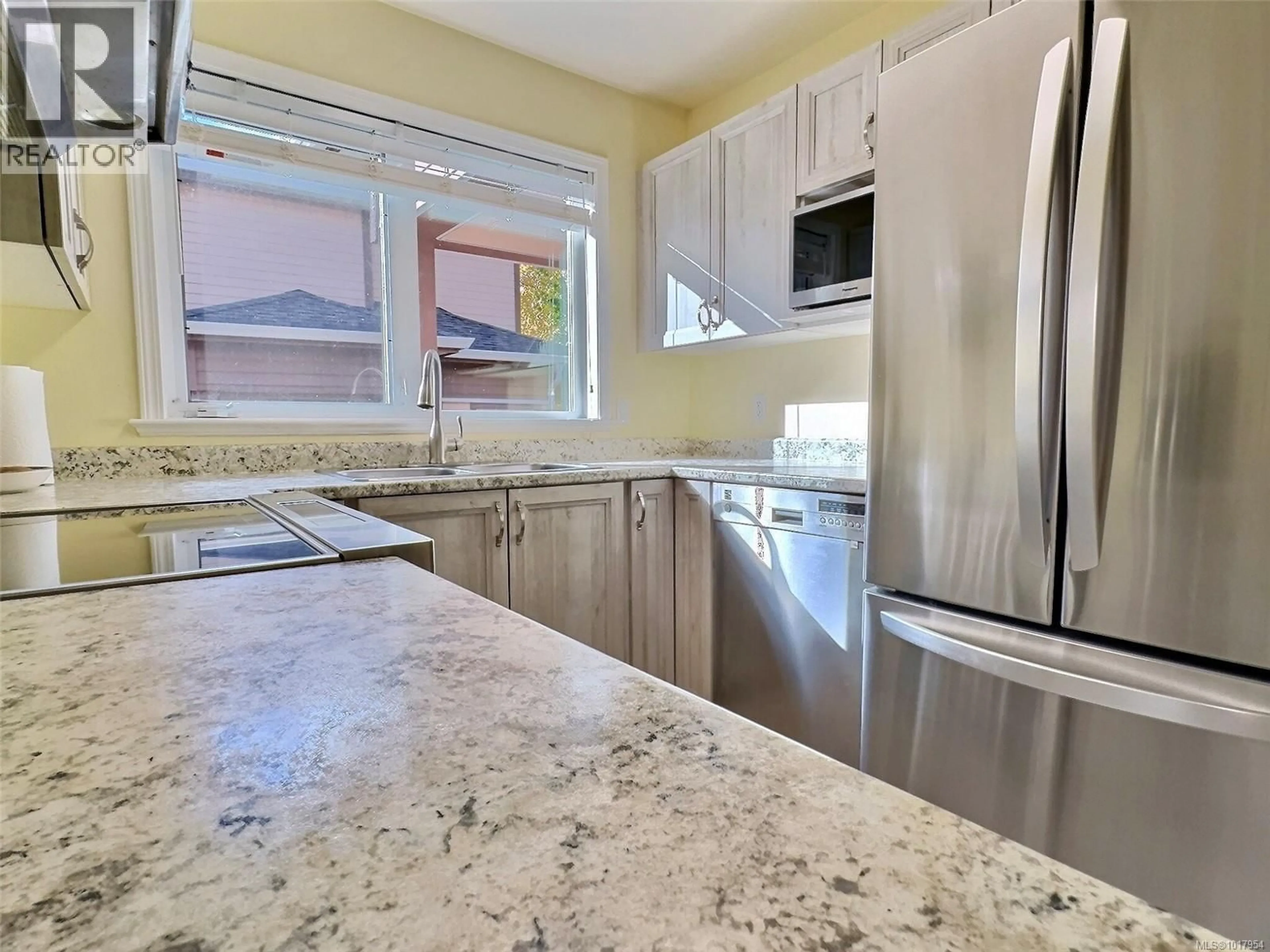 Unknown for 1652 CREEKSIDE DRIVE, Nanaimo British Columbia V9S5V8