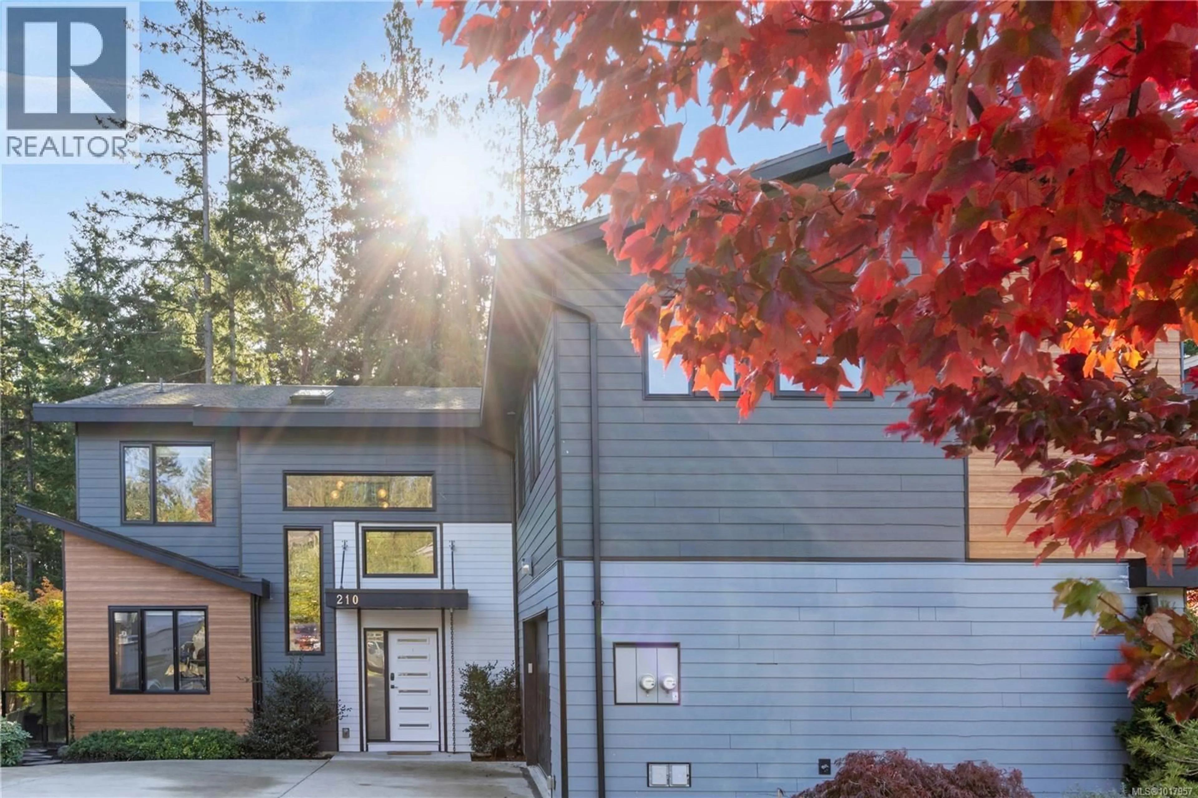 Unknown for 210 CRESTLINE TERRACE, Nanaimo British Columbia V9T0G9