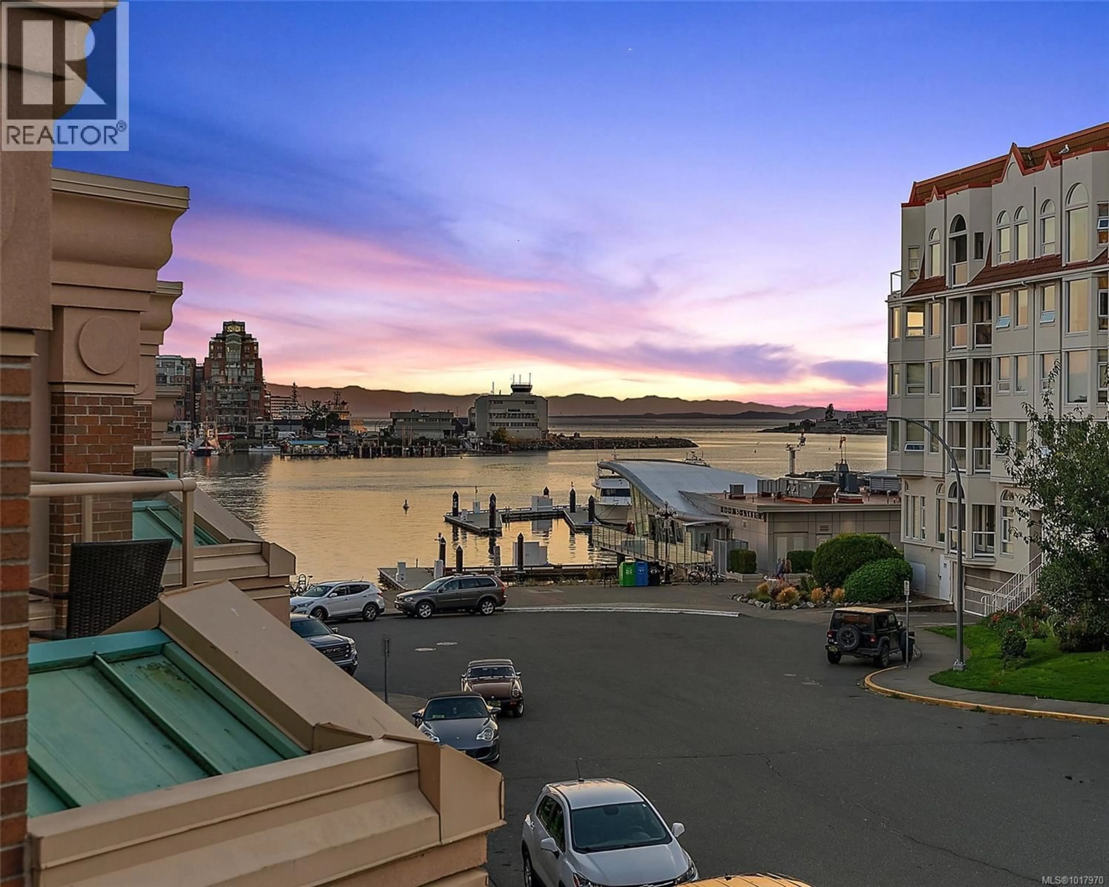 Balcony in the apartment, water/lake/river/ocean view for 126 - 75 SONGHEES ROAD, Victoria British Columbia V9A7M5