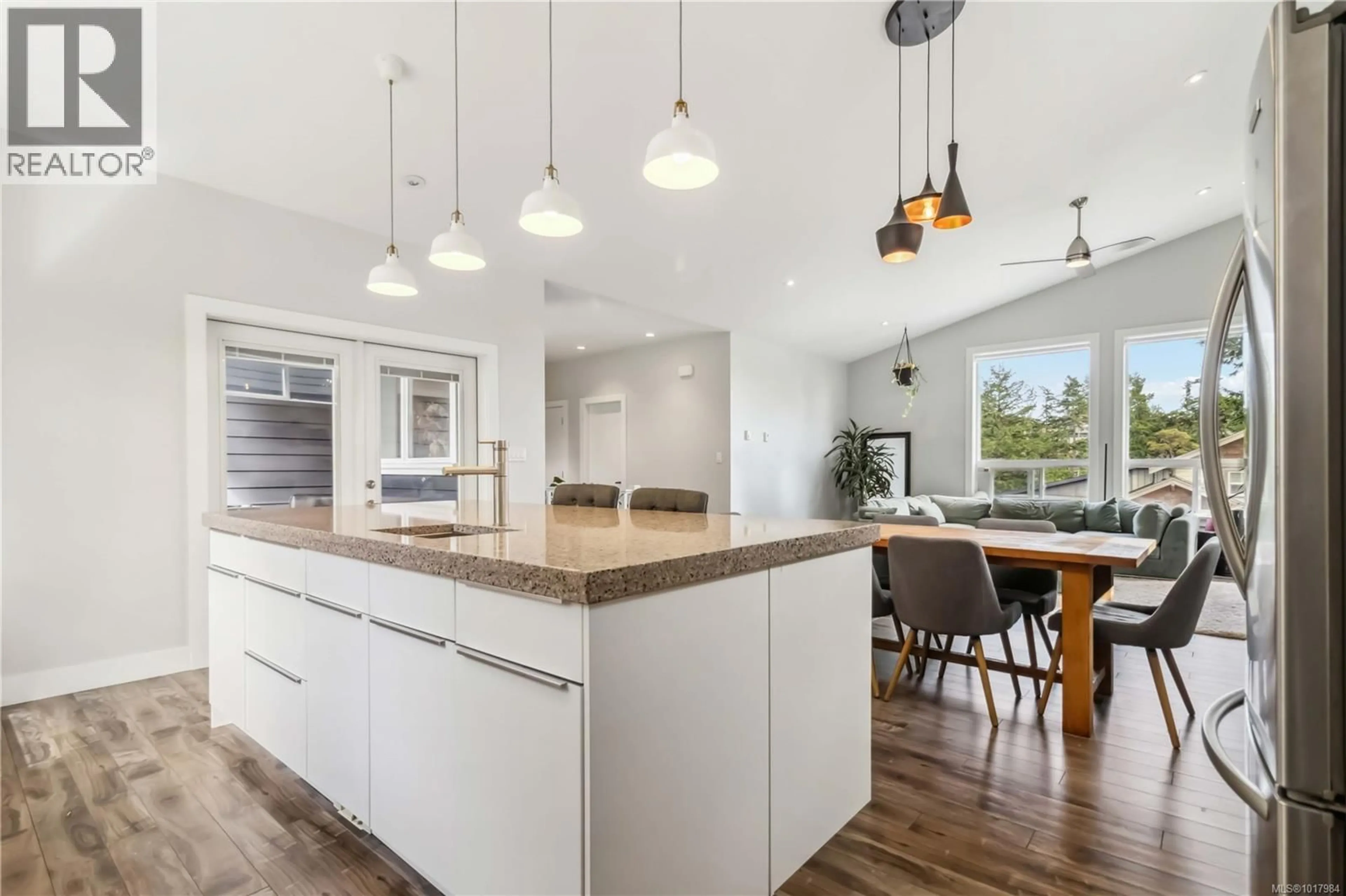 Open concept kitchen, unknown for 936 AQUA COURT, Langford British Columbia V9B0N3