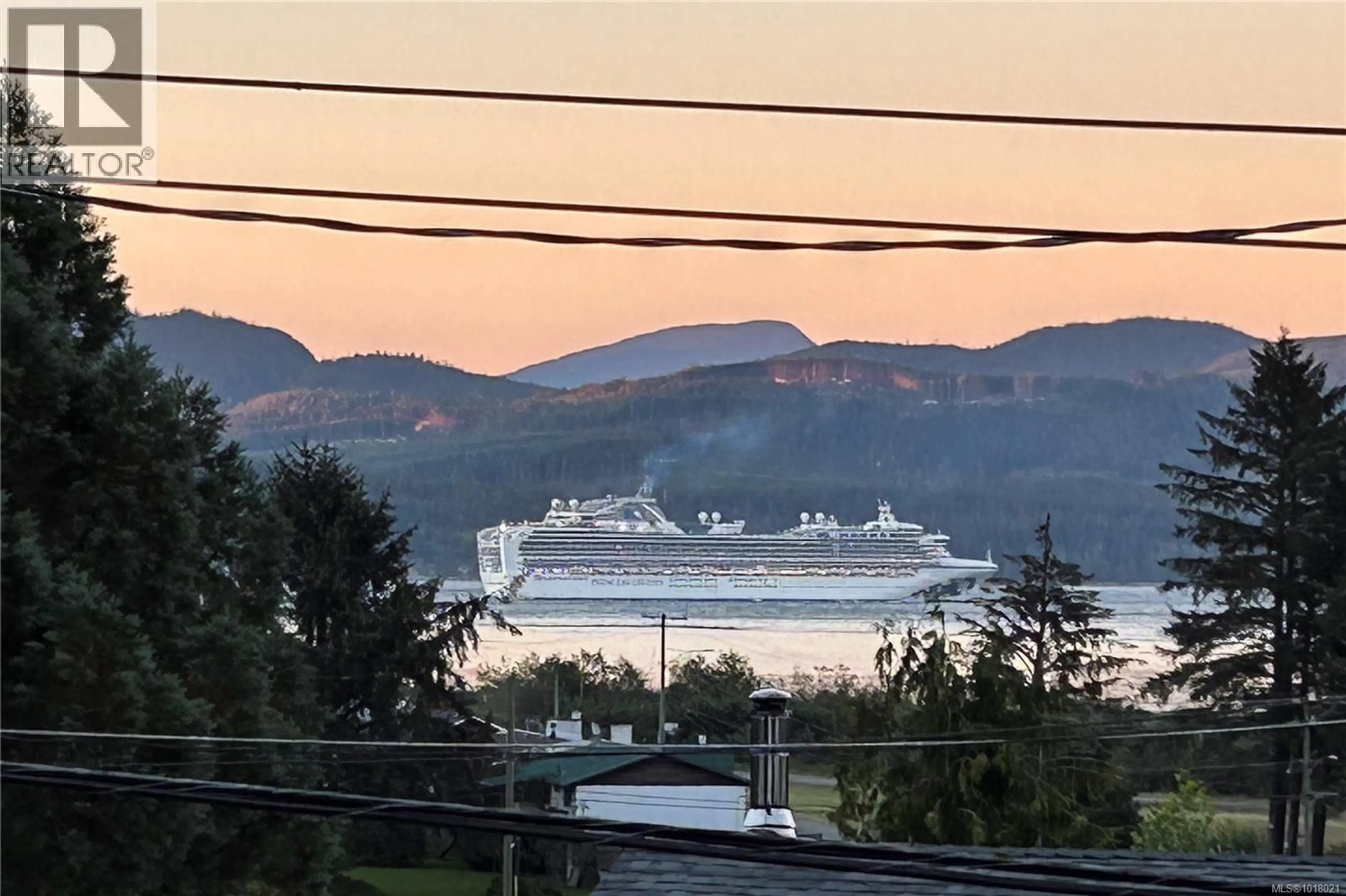 Blurry image for 440 MACMILLAN DRIVE, Sayward British Columbia V0P1R0