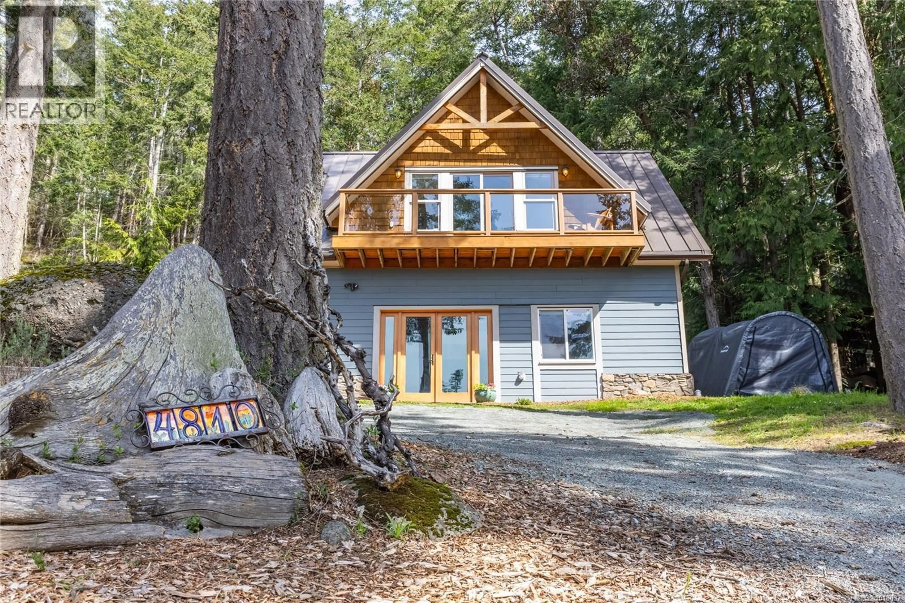 Home with vinyl exterior material, unknown for 4810 CANNON CRESCENT, Pender Island British Columbia V0N2M2