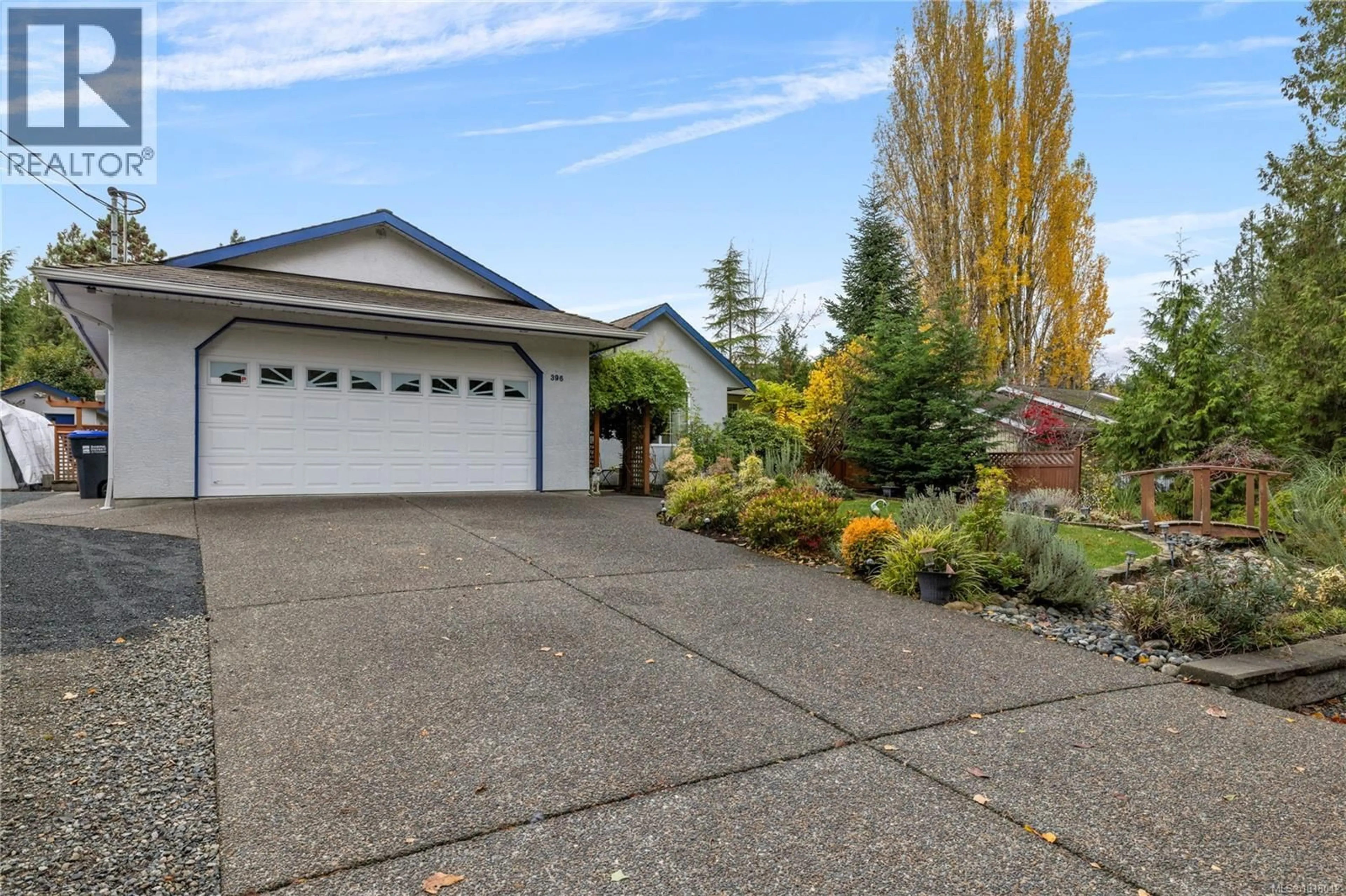 Home with vinyl exterior material, street for 396 ALDOUS ROAD, Qualicum Beach British Columbia V9K1M1