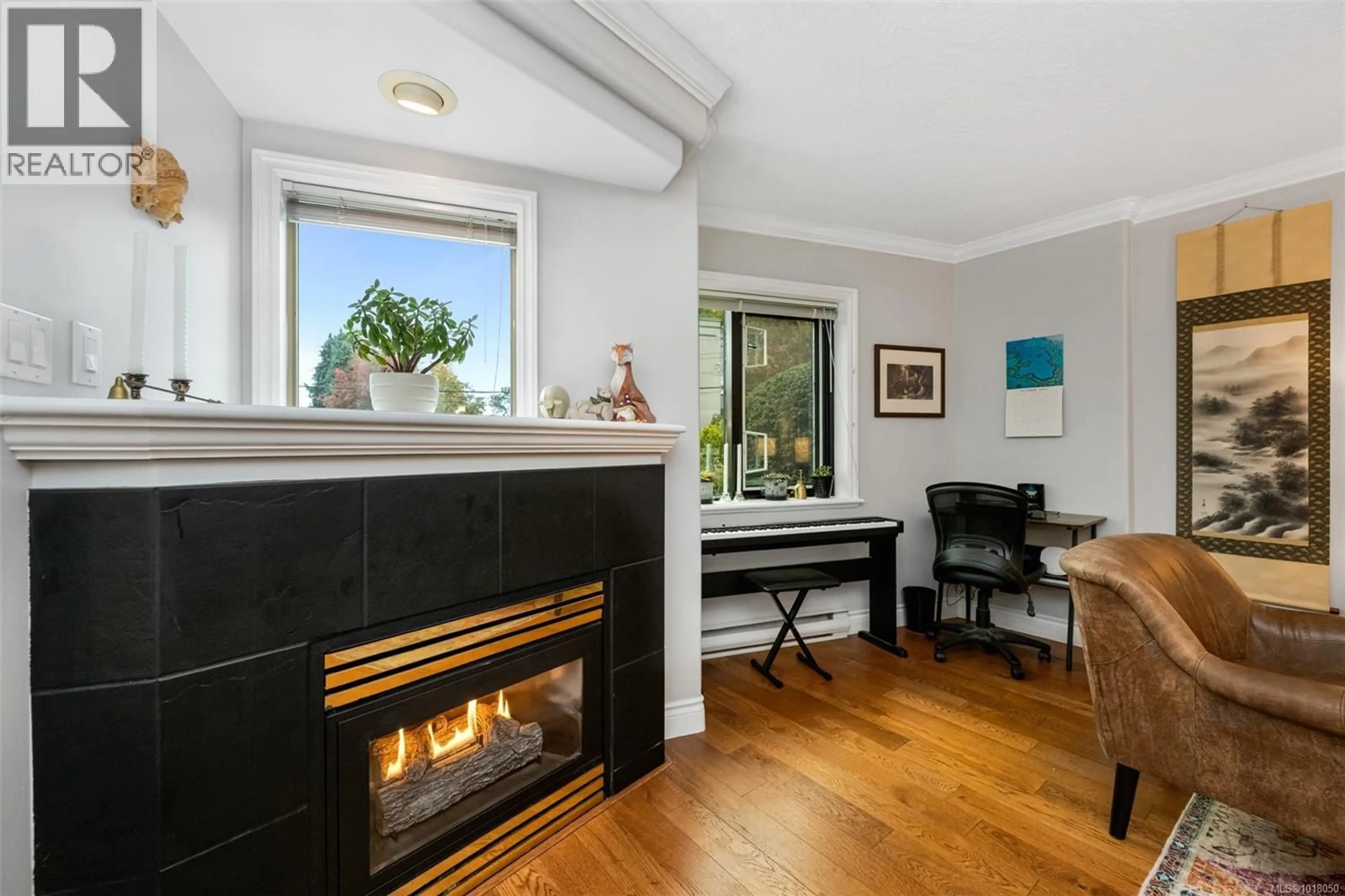 Unknown for 101 - 605 DOUGLAS STREET, Victoria British Columbia V8V2P9
