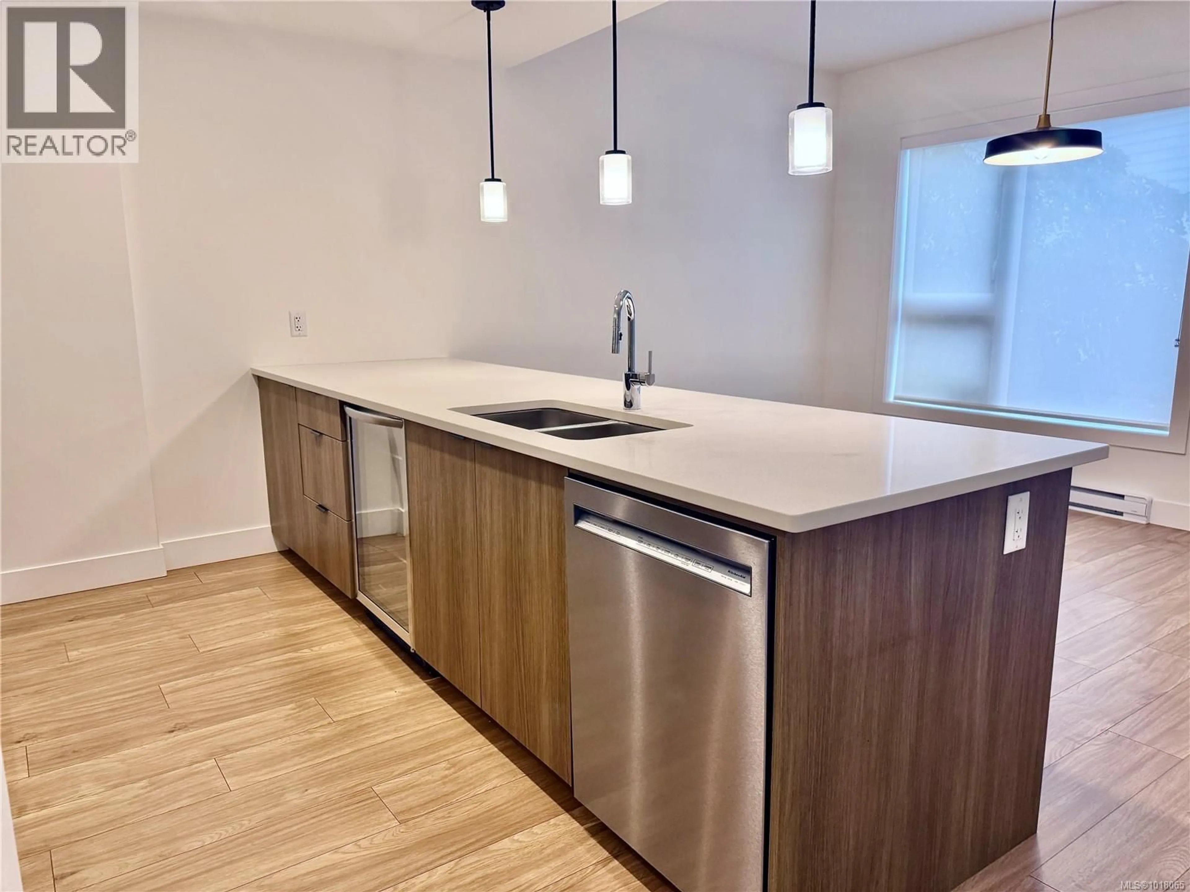Open concept kitchen, unknown for 14 - 2330 SOOKE ROAD, Colwood British Columbia V9B1X7