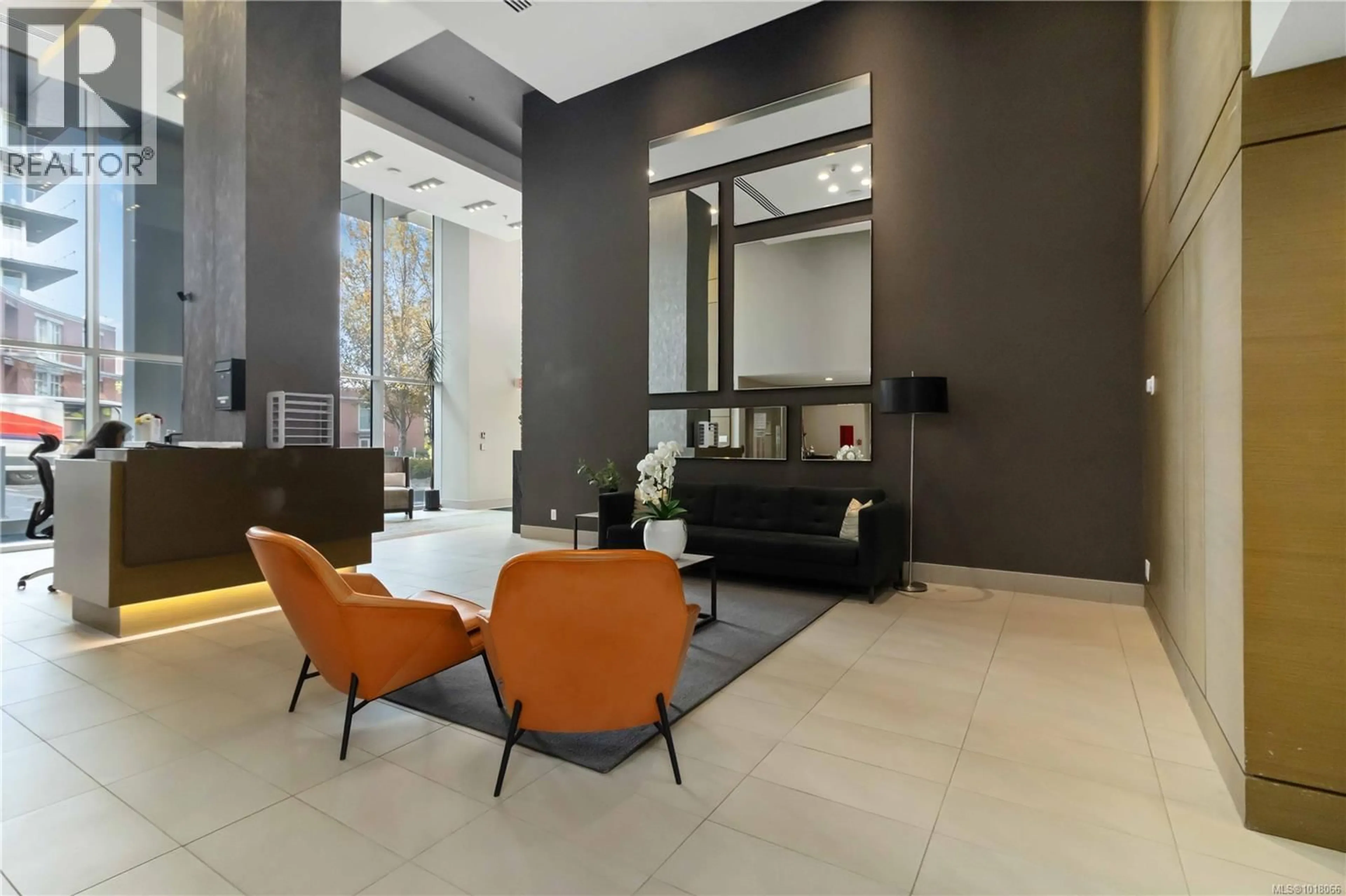 Lobby for 303 - 83 SAGHALIE ROAD, Victoria British Columbia V9A0E7