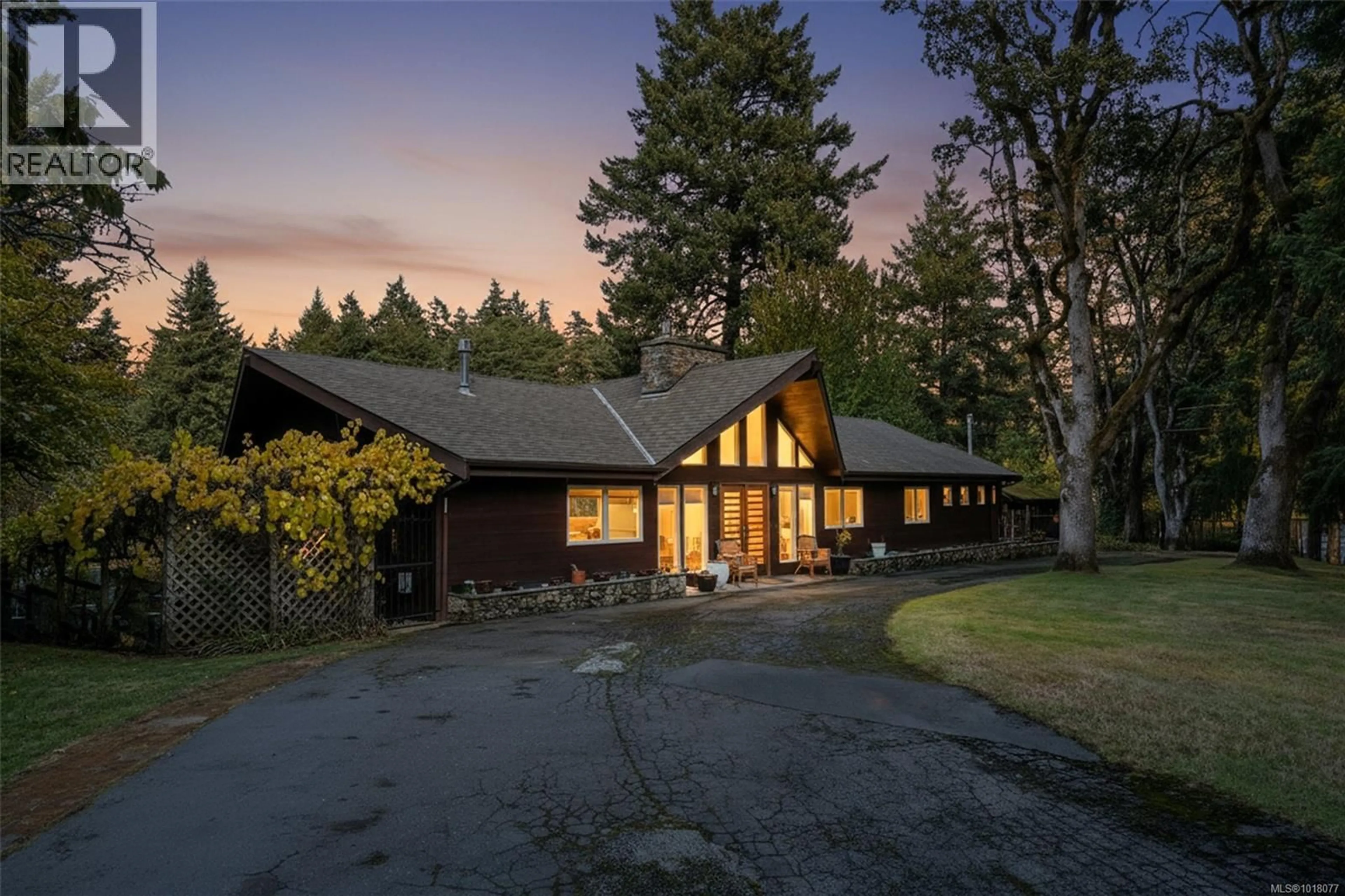 Unknown for 2200 ALDEANE AVENUE, Colwood British Columbia V9B2C5