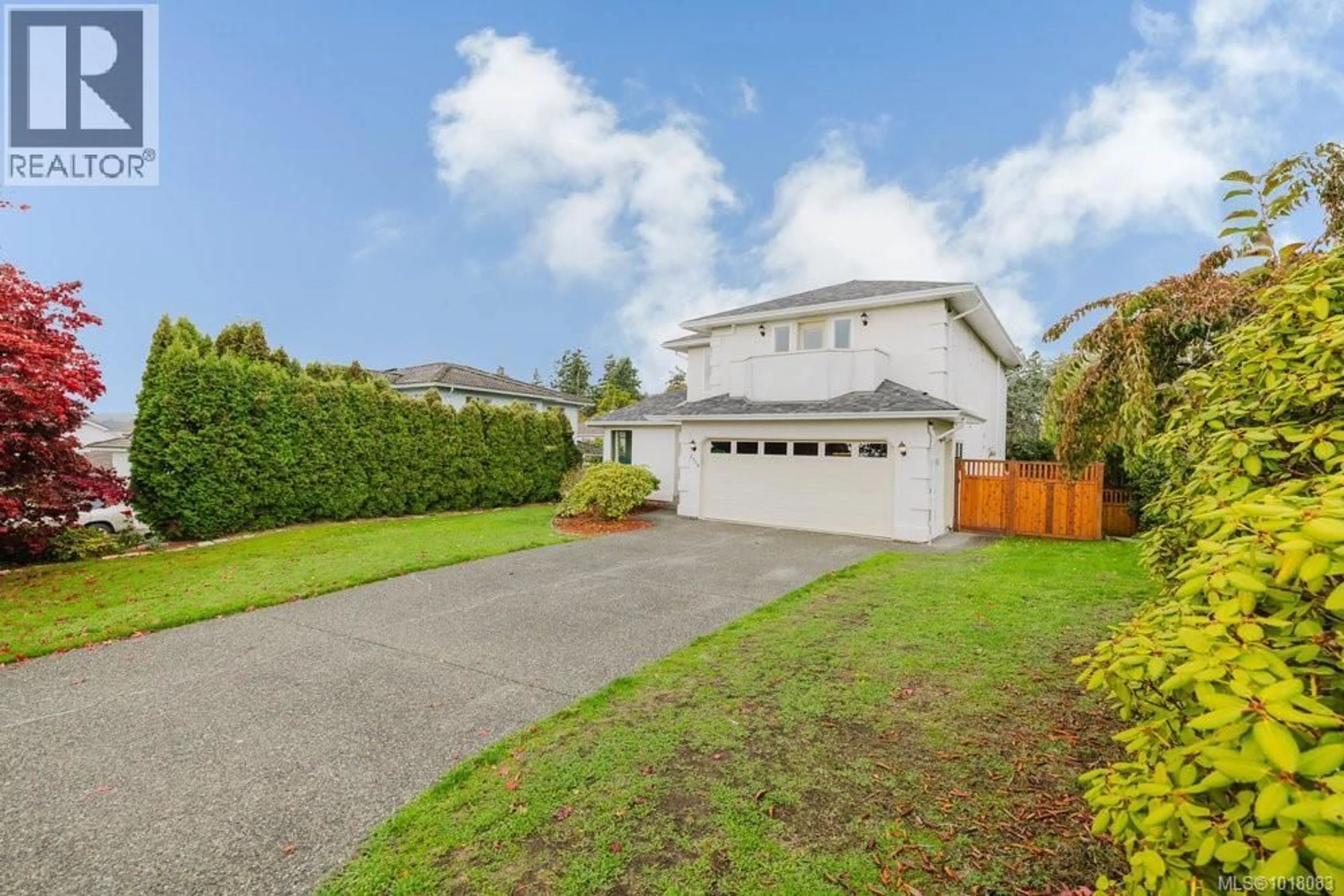 Home with vinyl exterior material, street for 2310 FRANCIS VIEW DRIVE, View Royal British Columbia V9B6C8