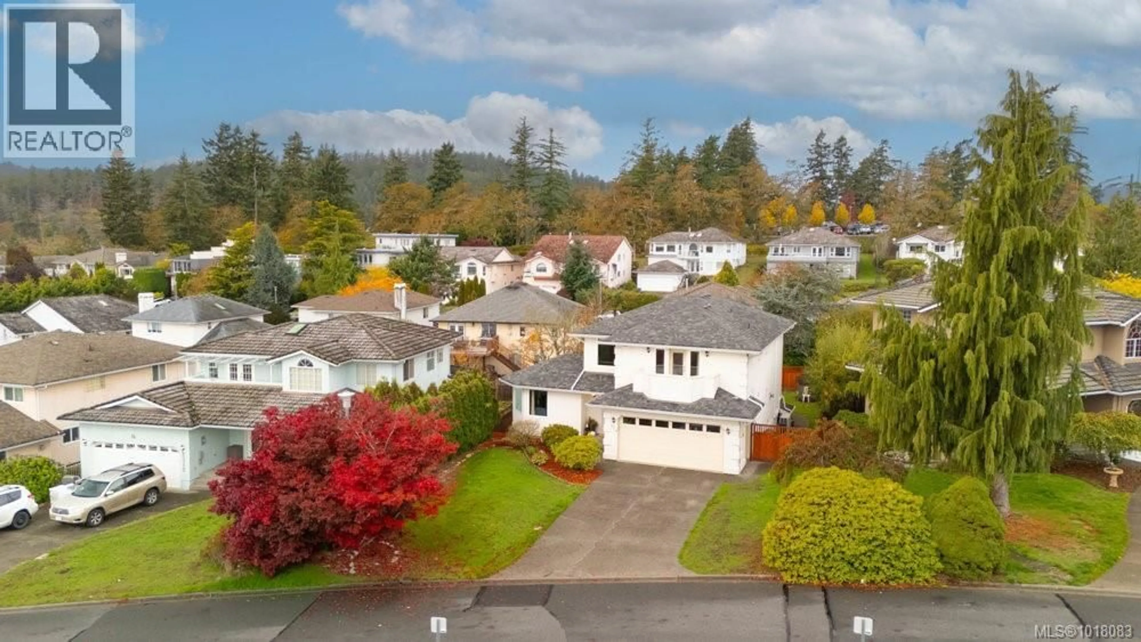 A pic from outside/outdoor area/front of a property/back of a property/a pic from drone, unknown for 2310 FRANCIS VIEW DRIVE, View Royal British Columbia V9B6C8