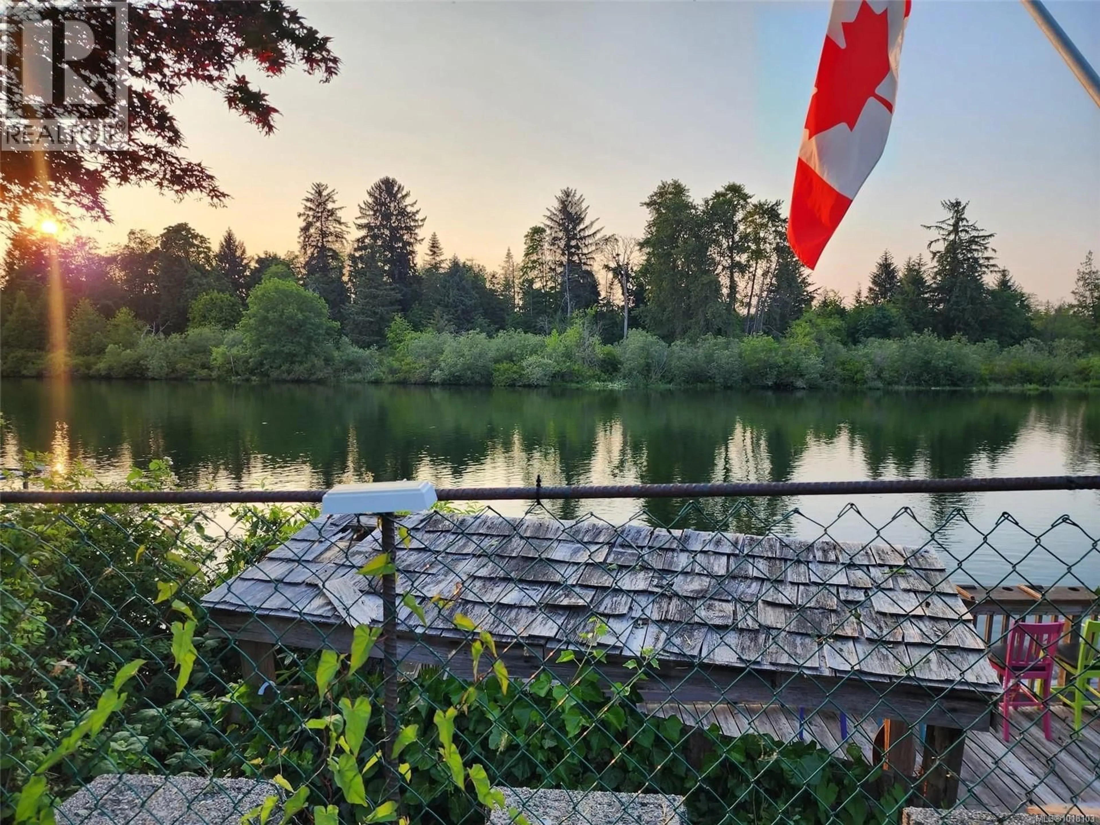 Patio, water/lake/river/ocean view for 1631 20TH AVENUE, Campbell River British Columbia V9W4N1