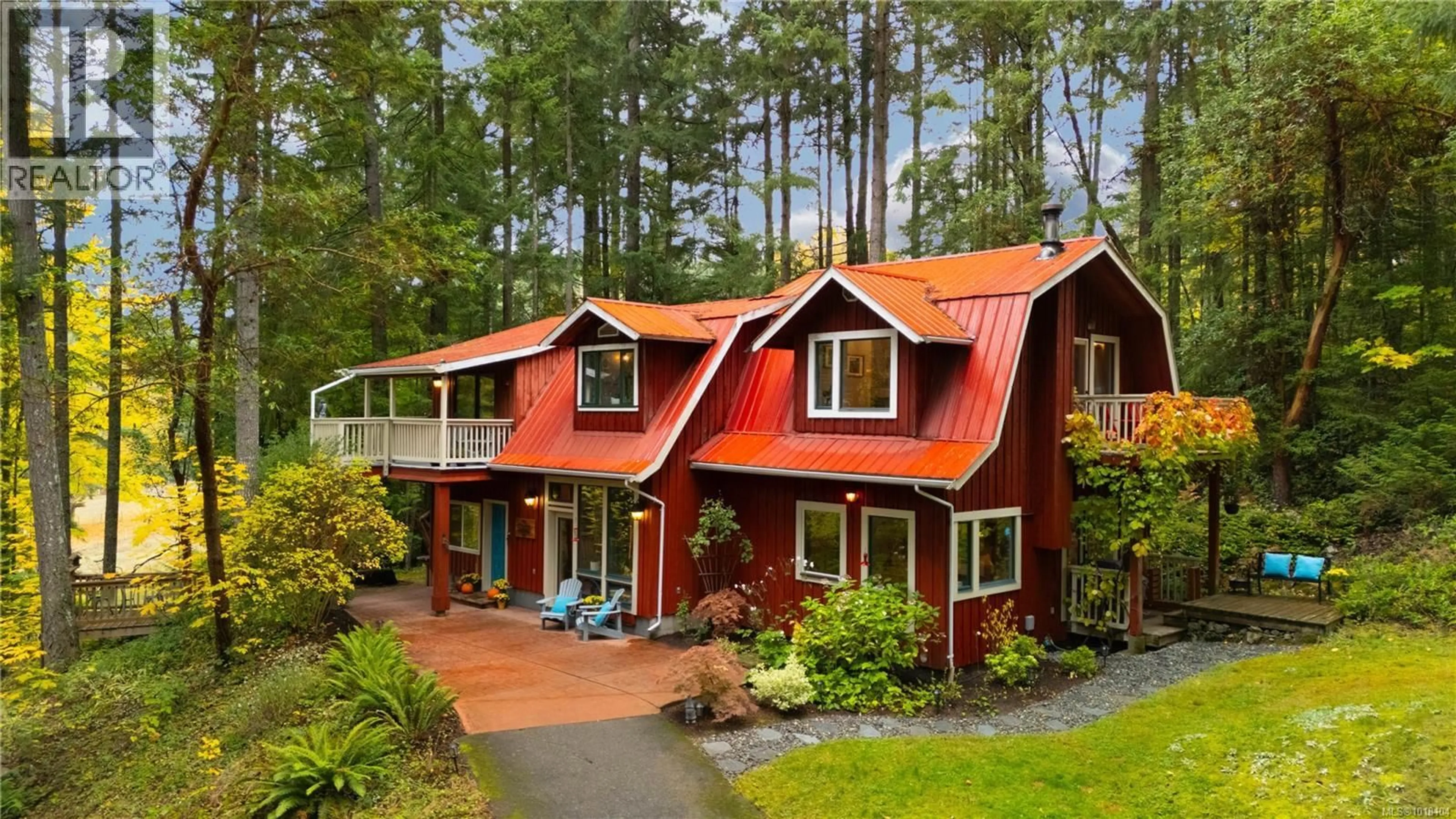 Home with brick exterior material, unknown for 3778 KINGBURNE DRIVE, Cobble Hill British Columbia V0R1L5