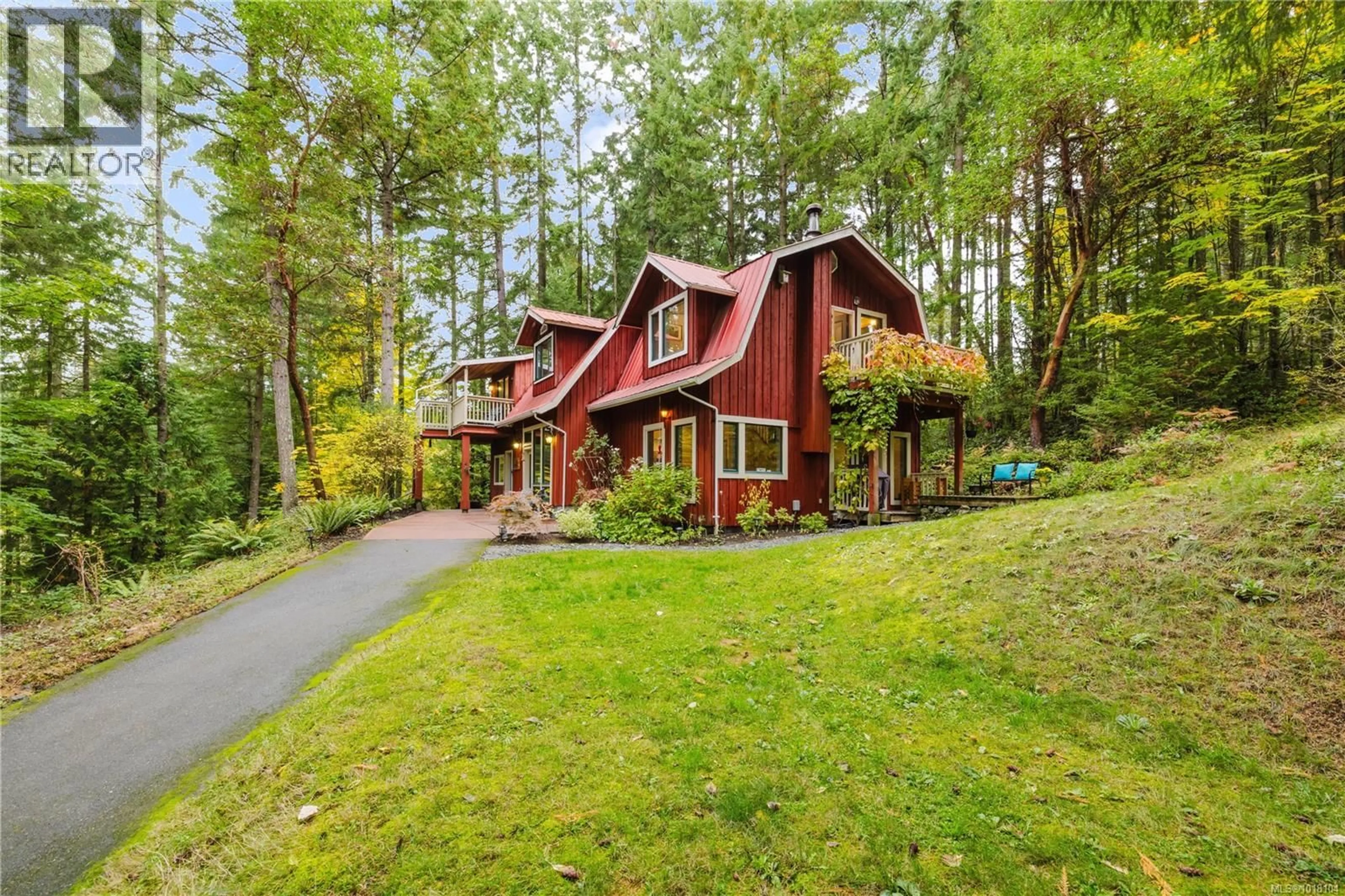 Home with vinyl exterior material, unknown for 3778 KINGBURNE DRIVE, Cobble Hill British Columbia V0R1L5