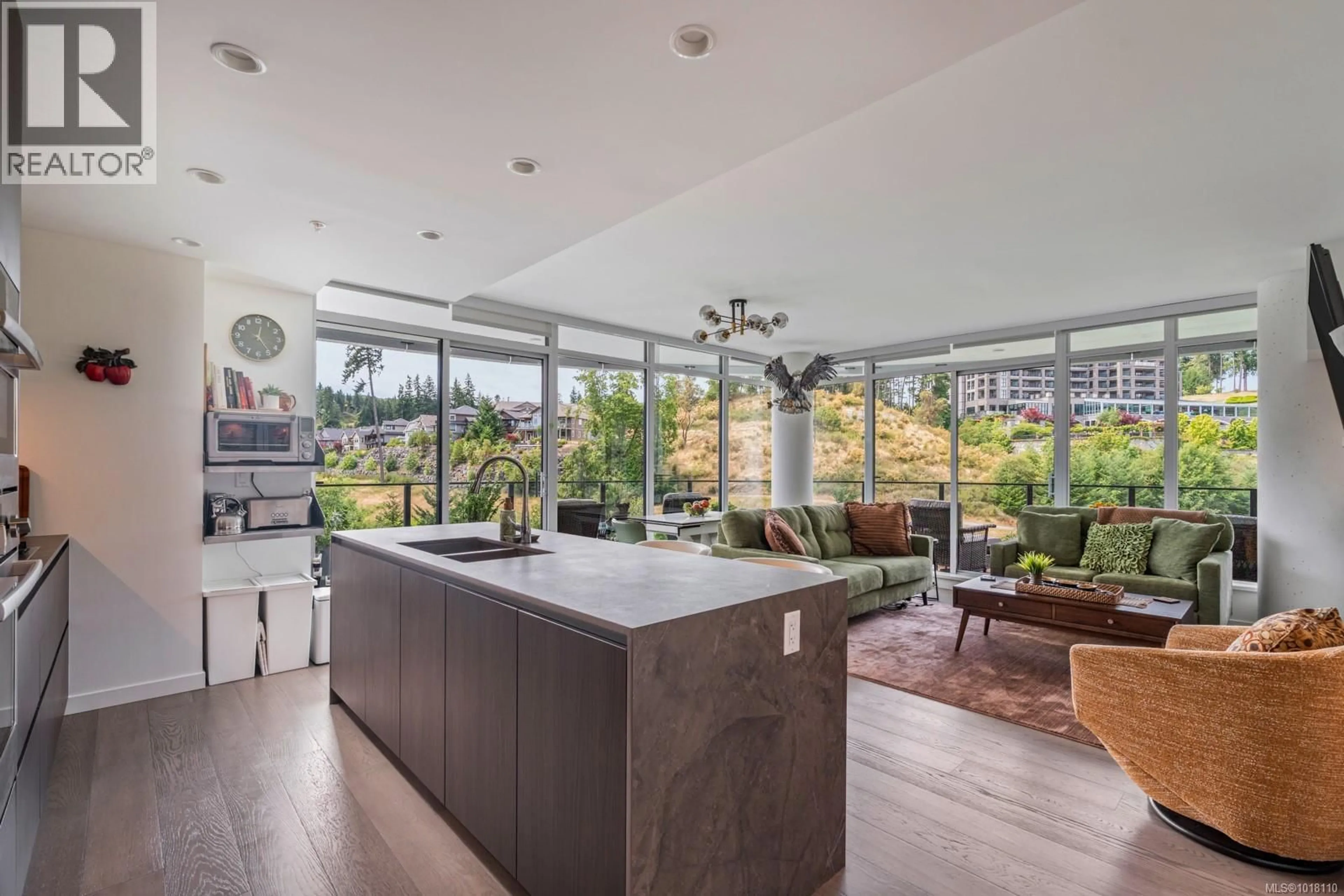 Open concept kitchen, unknown for 815 - 2000 HANNINGTON ROAD, Langford British Columbia V9B7C1