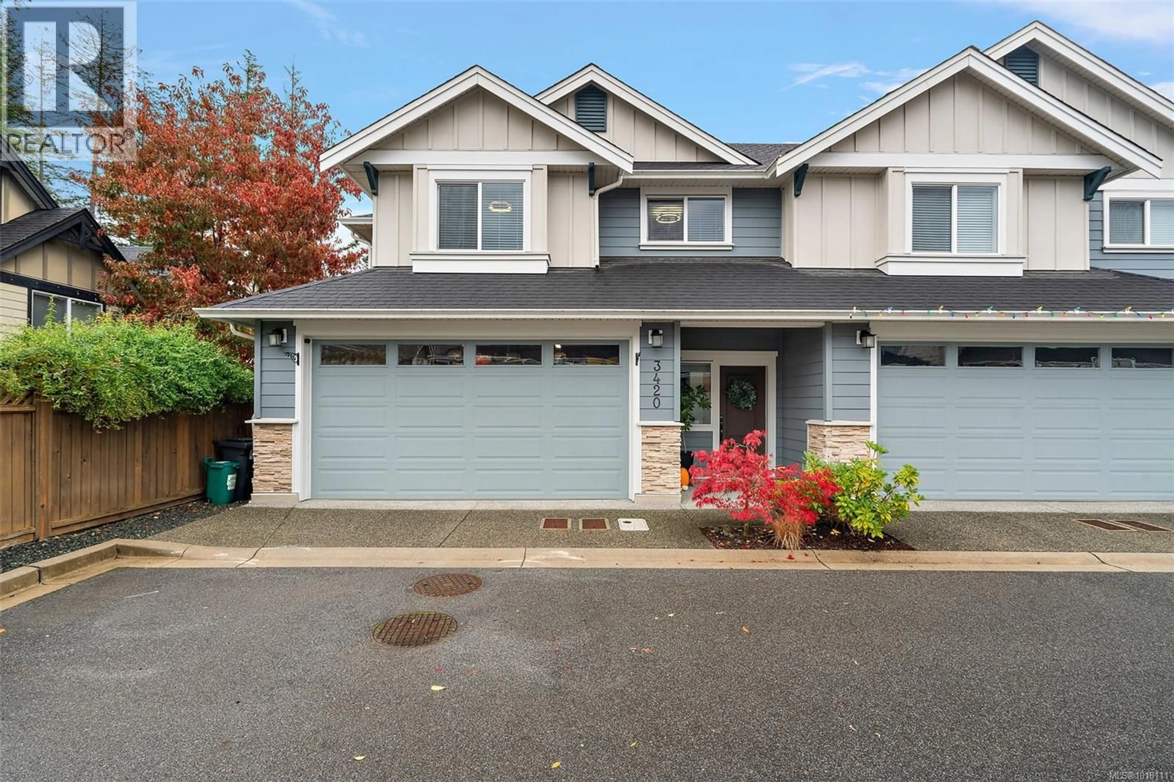Home with vinyl exterior material, street for 3420 FUJI COURT, Langford British Columbia V9C0H8