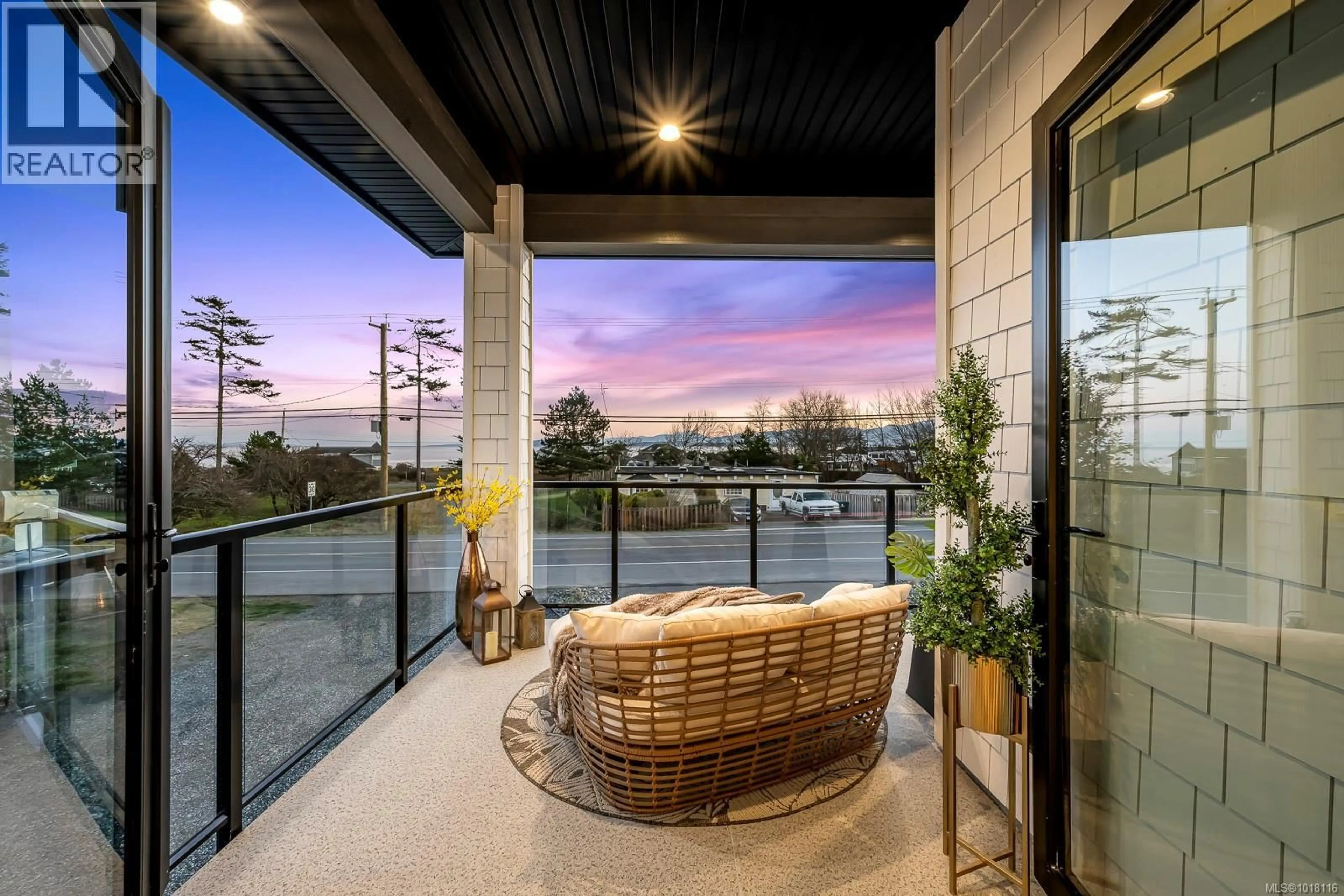 Patio, water/lake/river/ocean view for 650 LAZO ROAD, Comox British Columbia V9M3V4