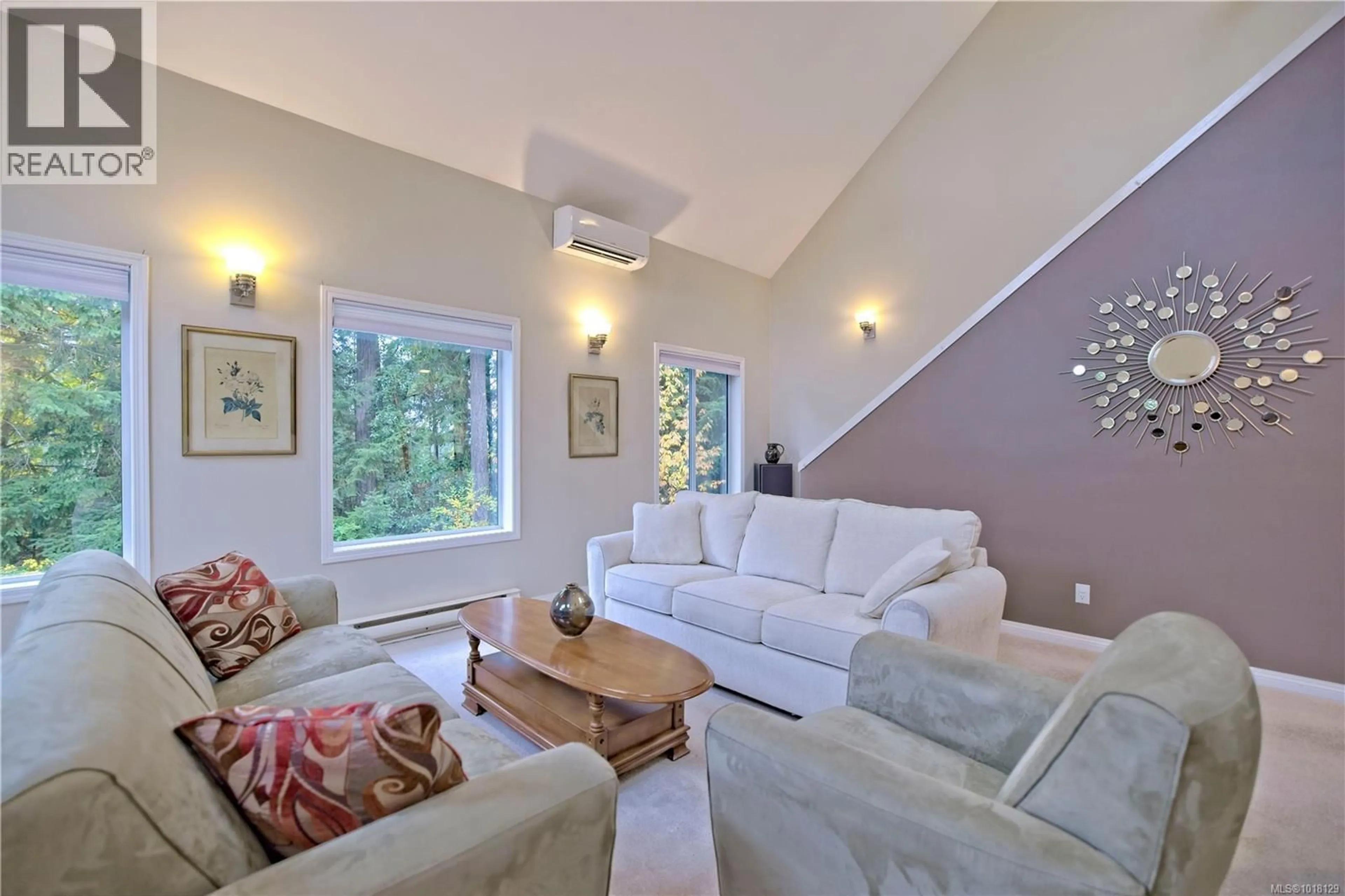 Living room with furniture, unknown for 178 ELIZABETH DRIVE, Salt Spring British Columbia V8K1H8