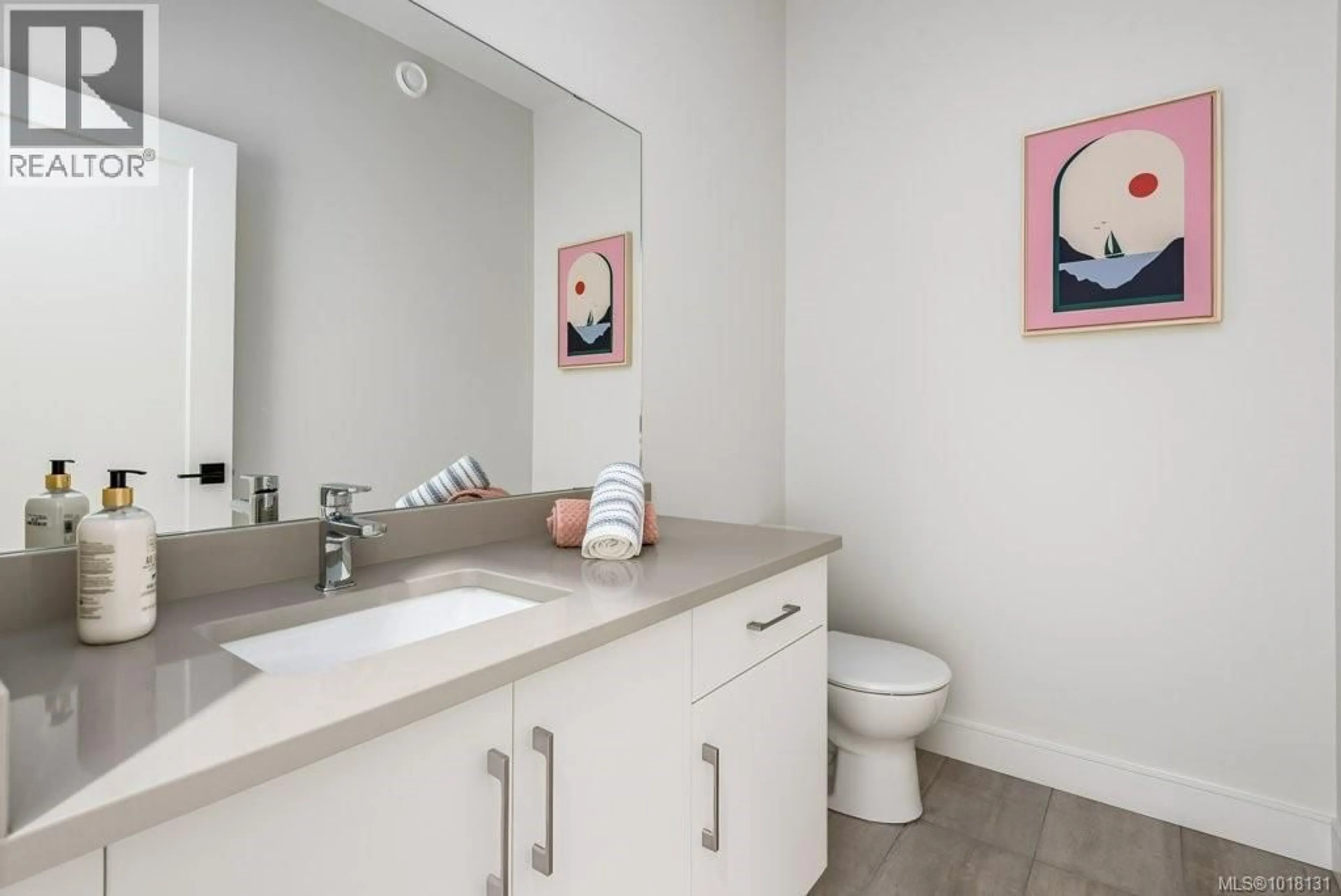 Standard bathroom, ceramic/tile floor for 205 - 2580 BROOKFIELD DRIVE, Courtenay British Columbia V9N0J8