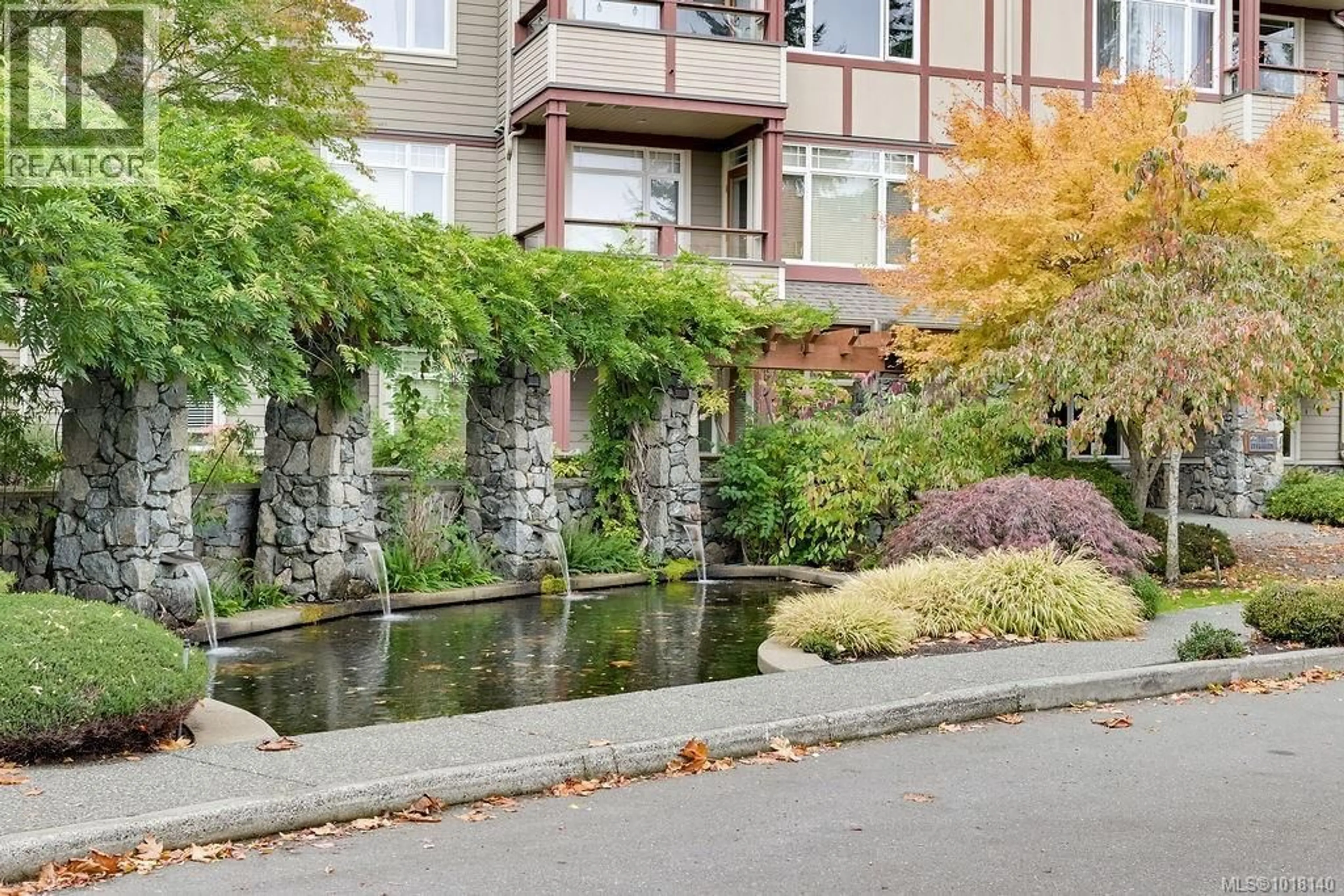 Patio, water/lake/river/ocean view for 309D - 1115 CRAIGFLOWER ROAD, Esquimalt British Columbia V9A7R1