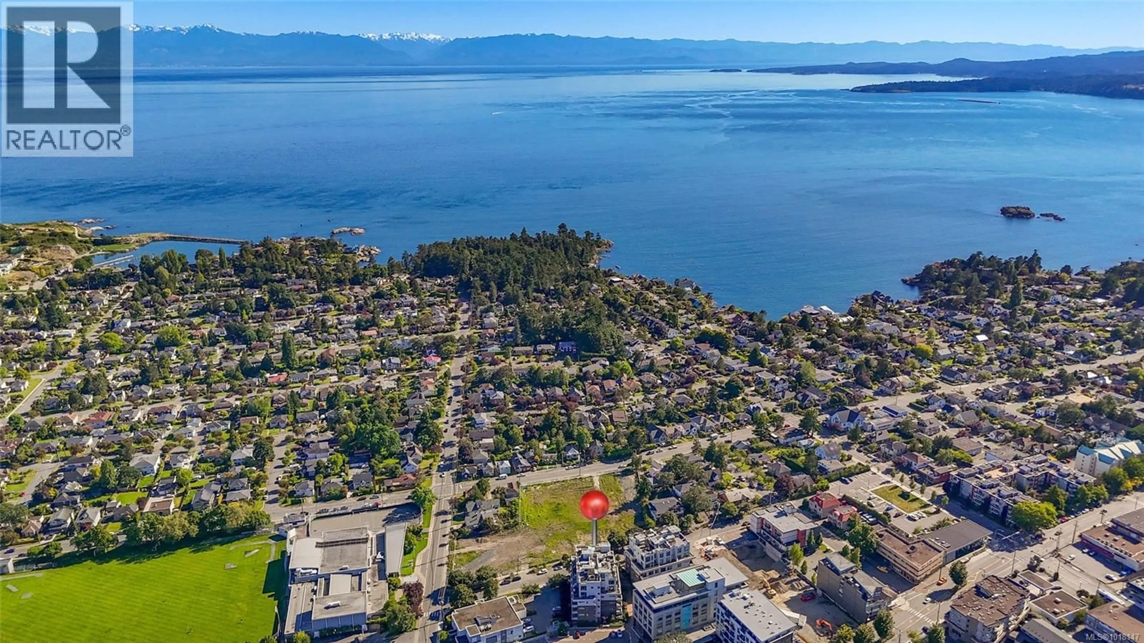 A pic from outside/outdoor area/front of a property/back of a property/a pic from drone, water/lake/river/ocean view for 503 - 1216 CARLISLE AVENUE, Esquimalt British Columbia V9A0H5