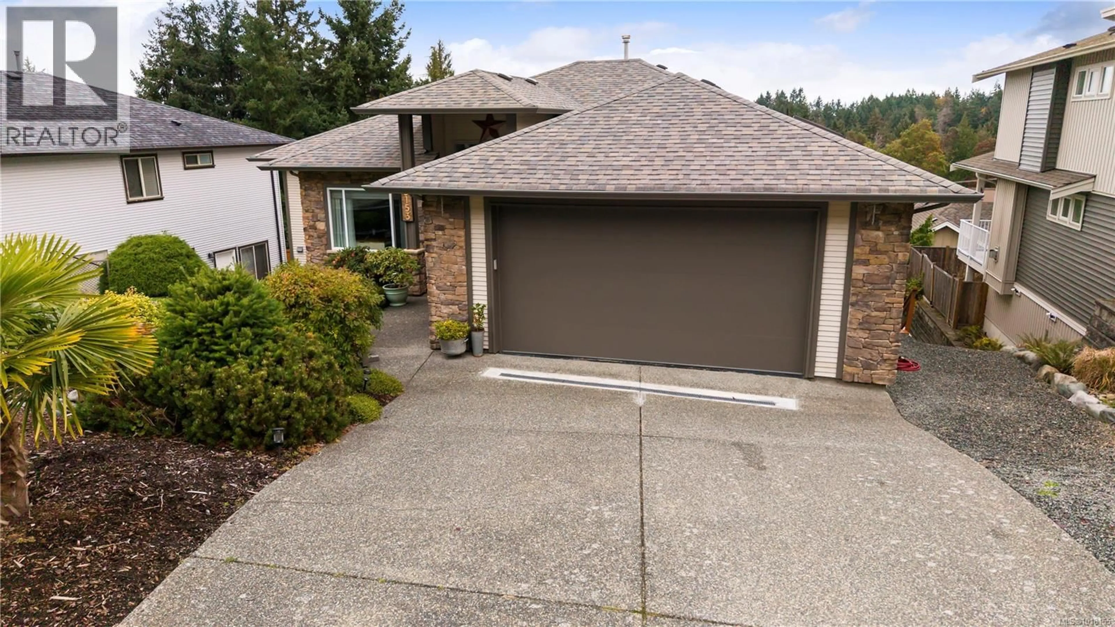 Home with vinyl exterior material, street for 5153 DUNN PLACE, Nanaimo British Columbia V9T6S9