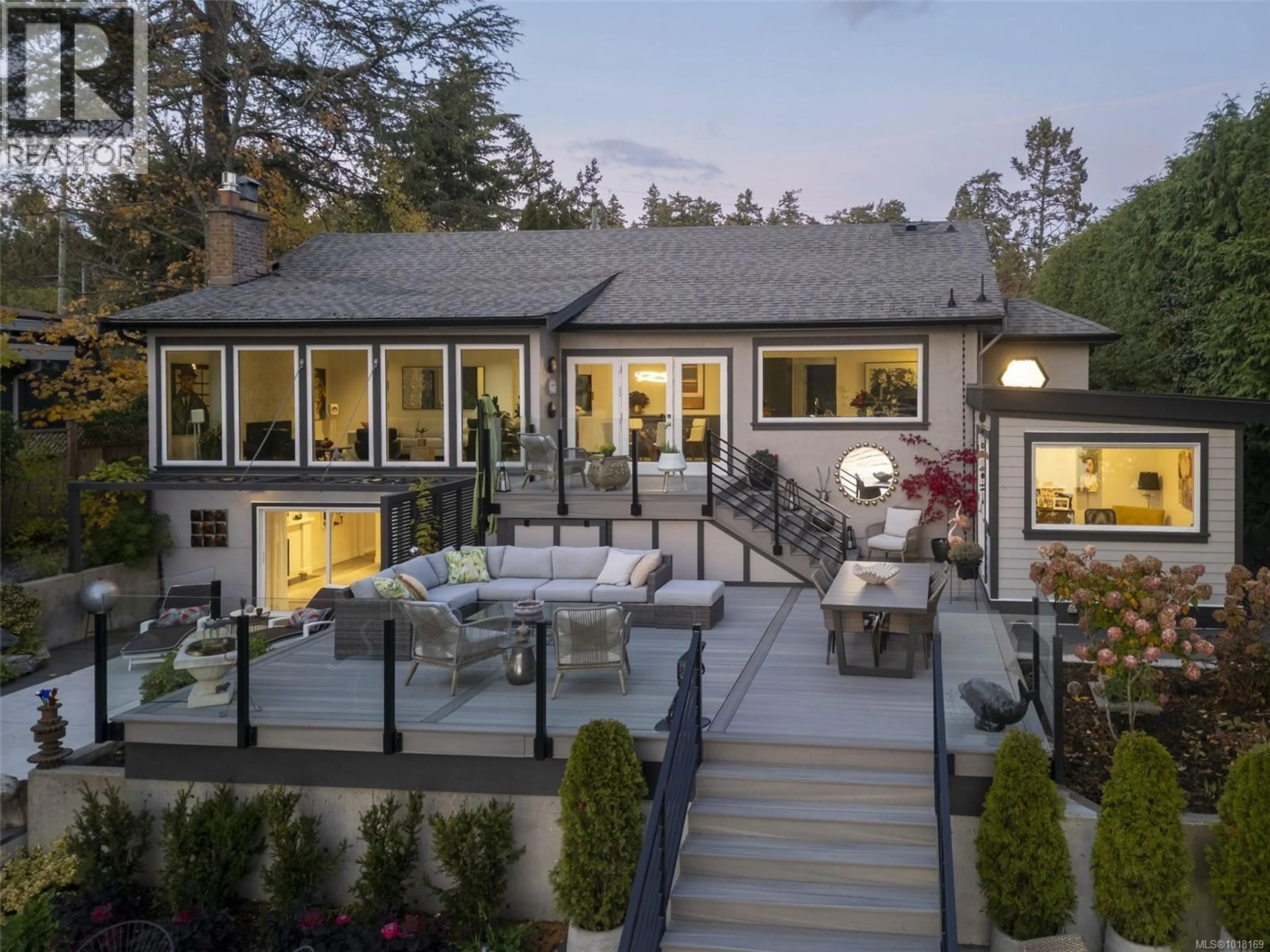 Patio, mountain view for 41 TOVEY CRESCENT, View Royal British Columbia V9B1A4