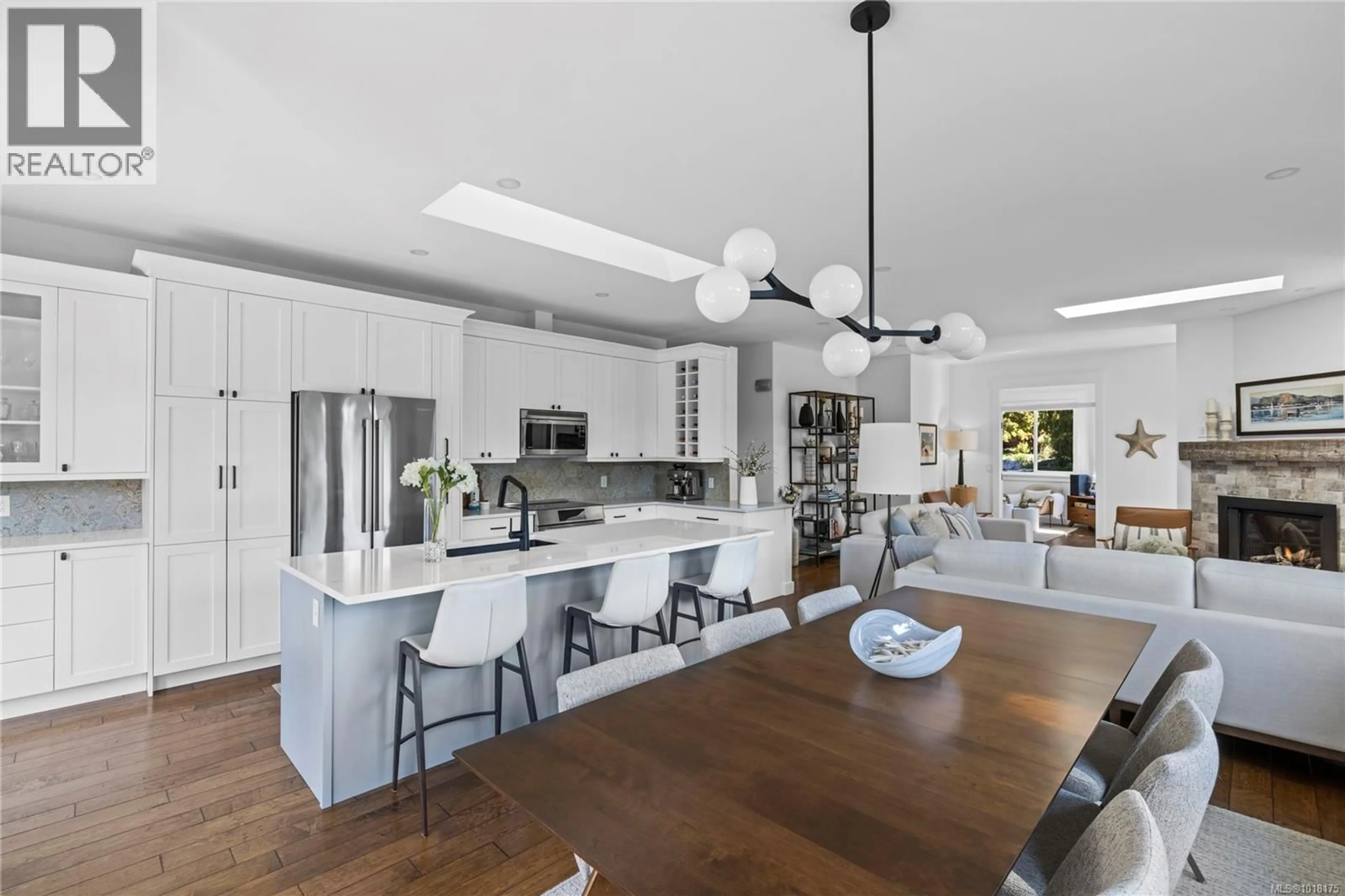 Open concept kitchen, unknown for 3425 CARMICHAEL ROAD, Nanoose Bay British Columbia V9P9G5