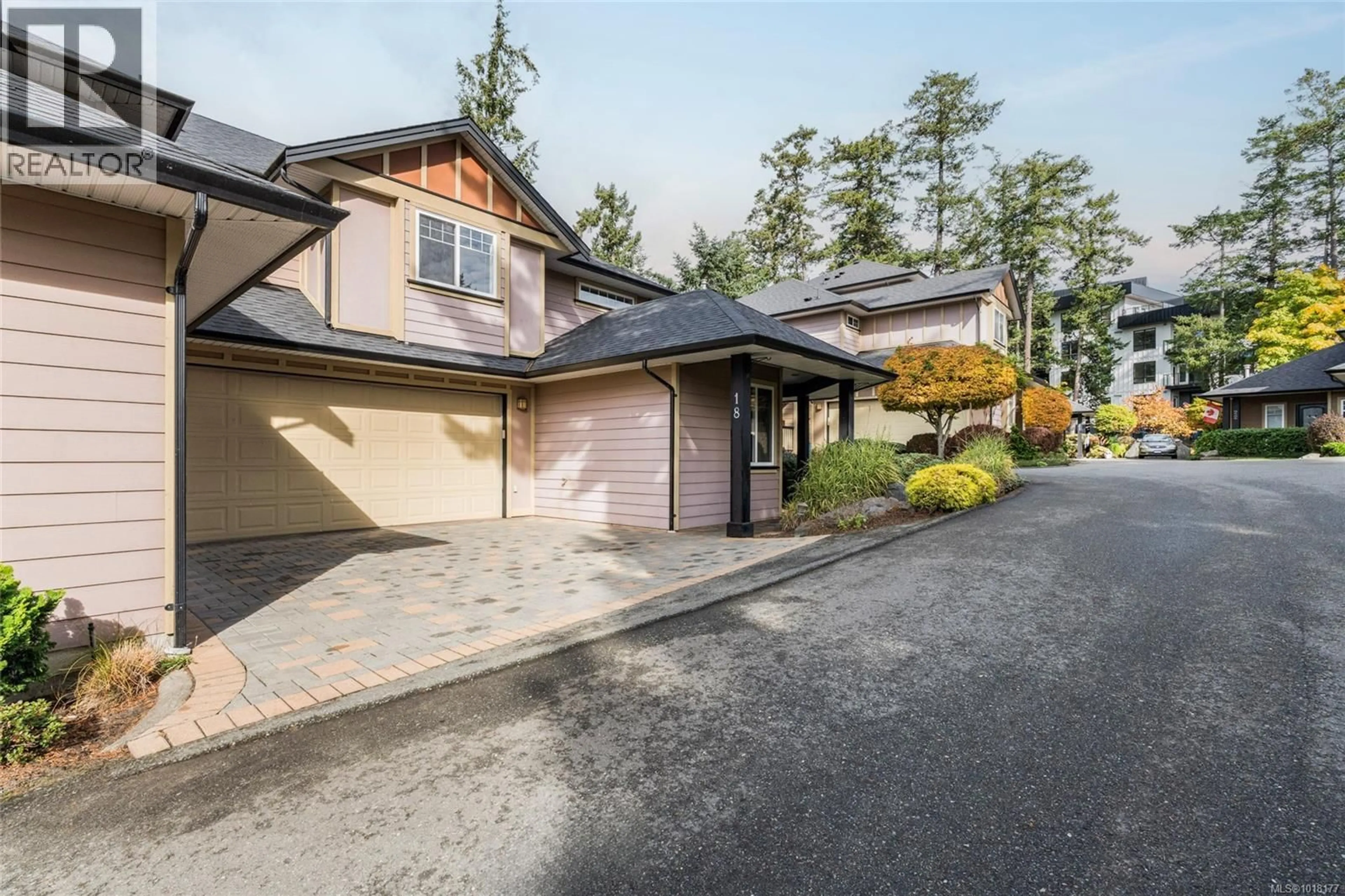 A pic from outside/outdoor area/front of a property/back of a property/a pic from drone, street for 18 - 15 HELMCKEN ROAD, View Royal British Columbia V8Z5G5