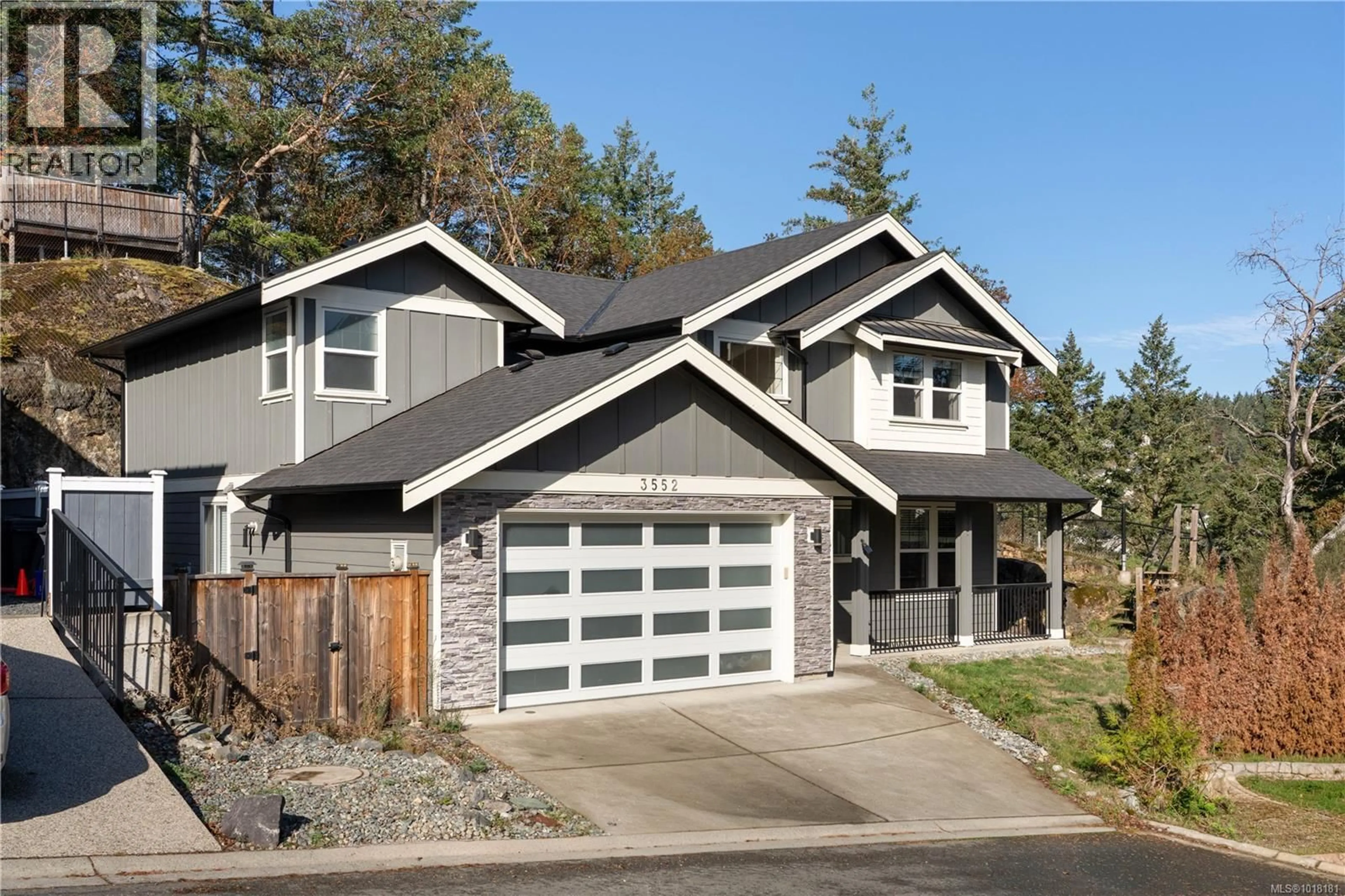 Home with vinyl exterior material, street for 3552 JOY CLOSE, Langford British Columbia V9C0M4