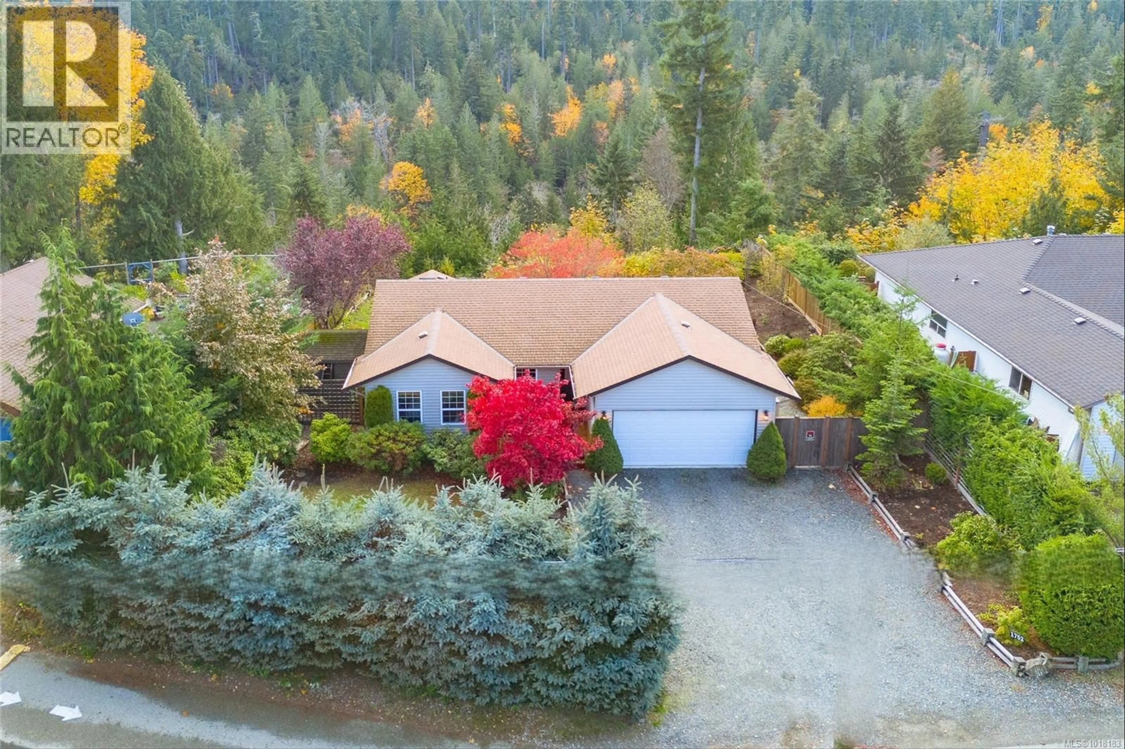 A pic from outside/outdoor area/front of a property/back of a property/a pic from drone, forest/trees view for 1752 COUNTRY ROAD, Qualicum Beach British Columbia V9K2S3