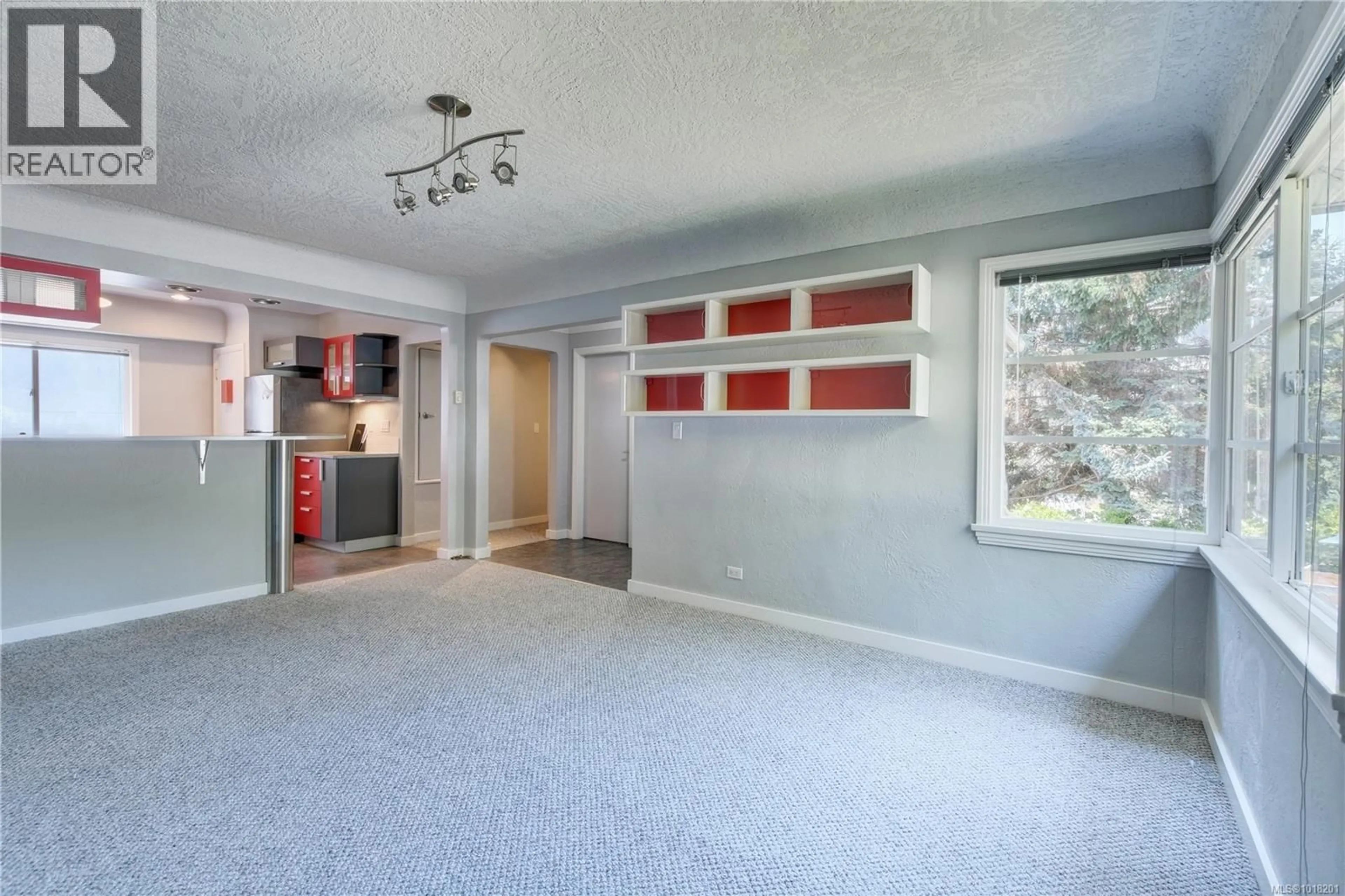 A pic of a room for 1211 FAIRFIELD ROAD, Victoria British Columbia V8V3B3