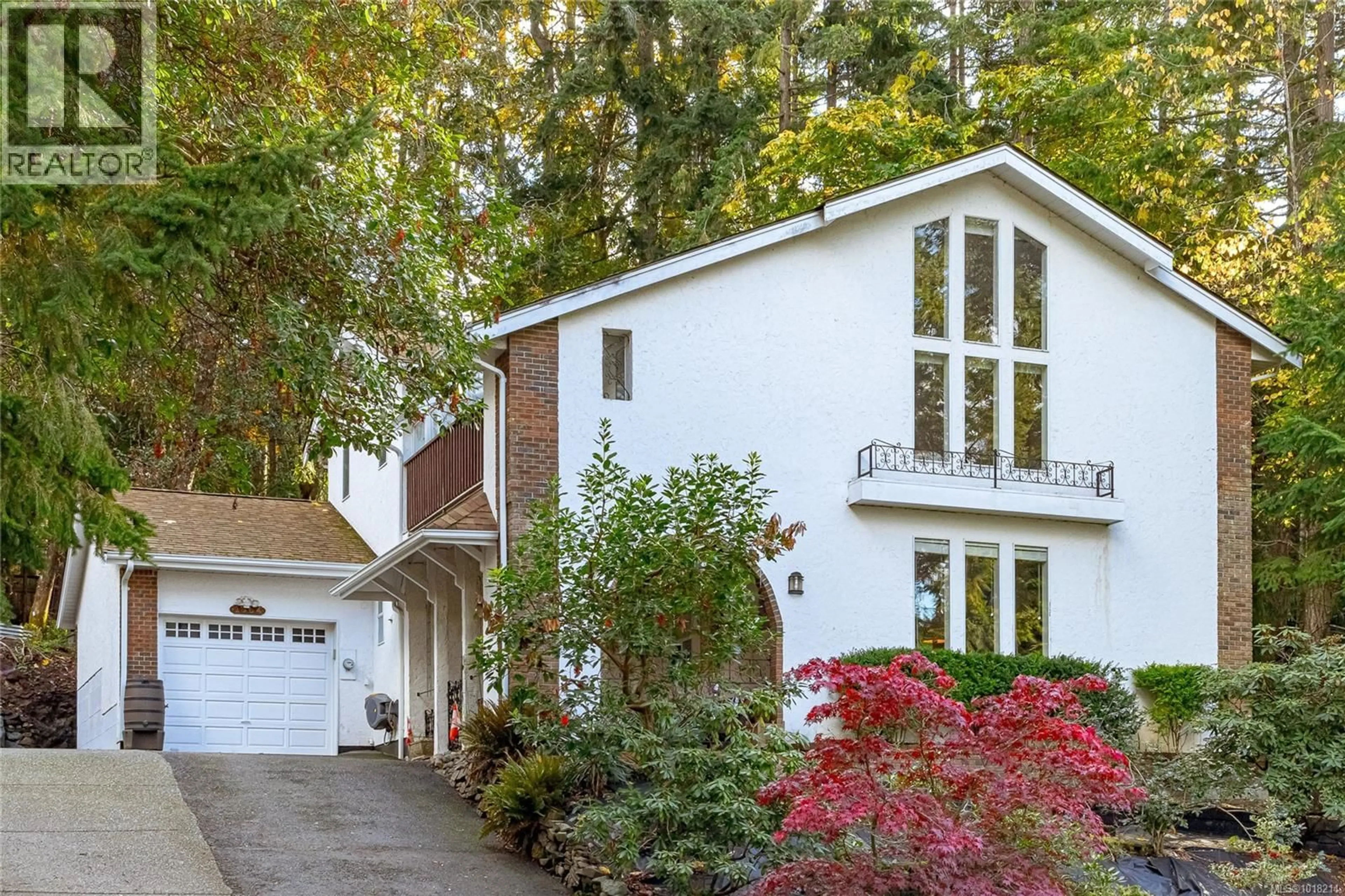 Home with vinyl exterior material, street for 1364 KINGSVIEW ROAD, Duncan British Columbia V9L5P1