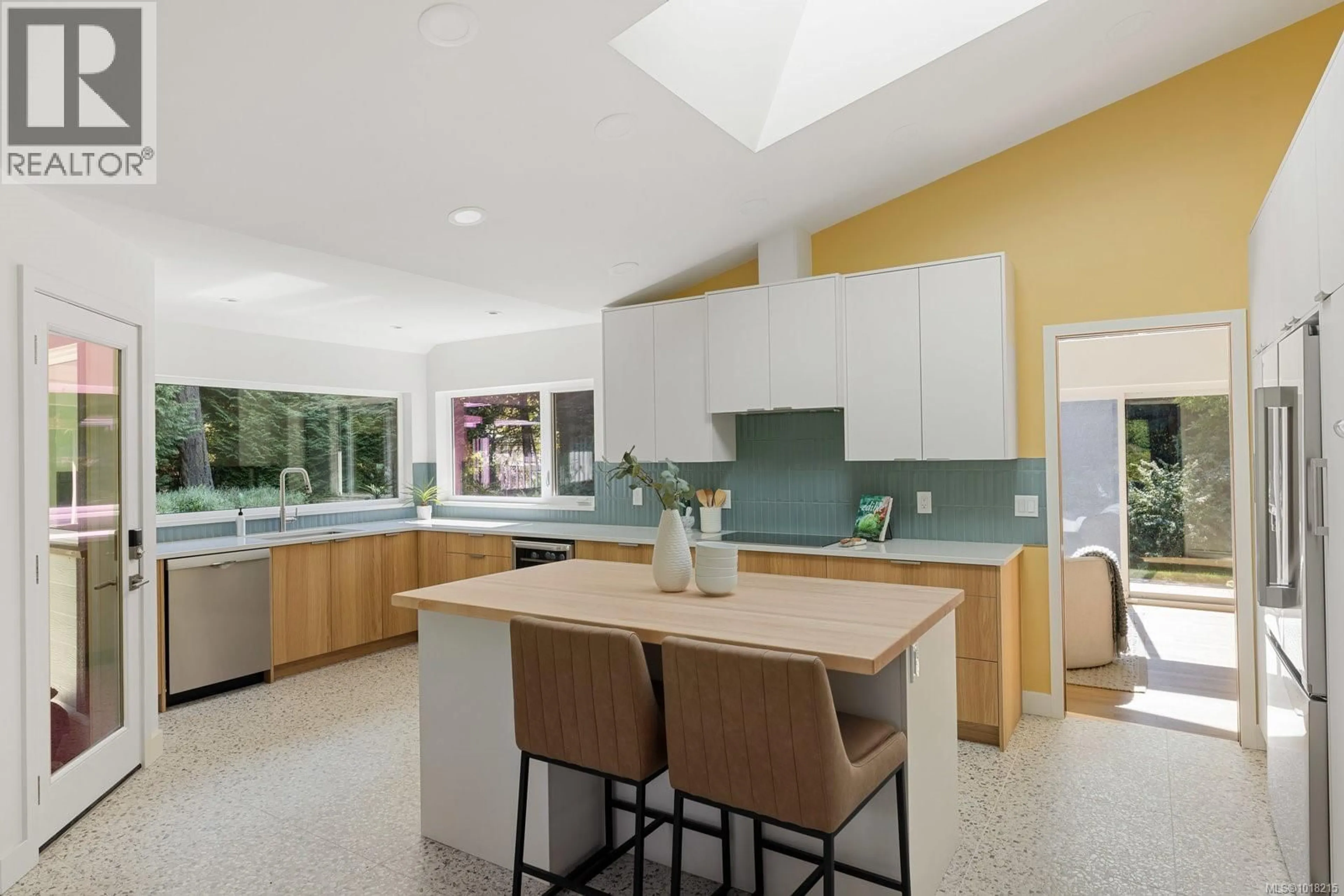 Contemporary kitchen, ceramic/tile floor for 2693 MACDONALD DRIVE EAST, Saanich British Columbia V8N1Y1