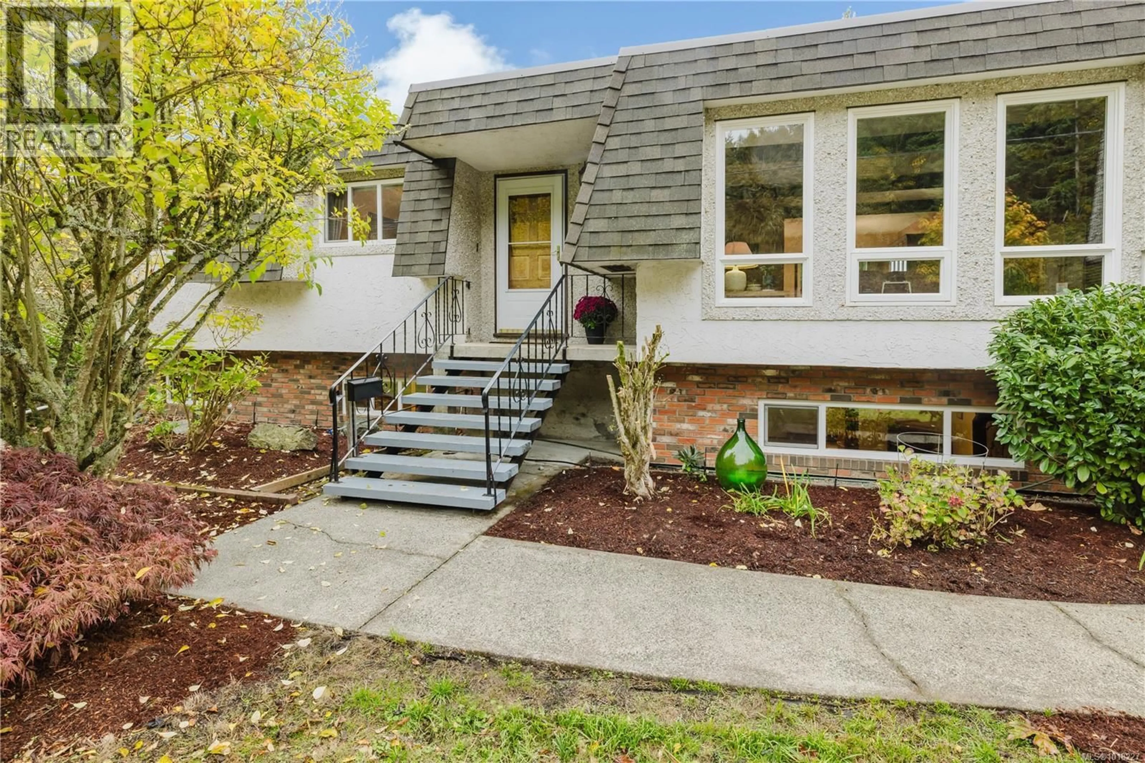 Unknown for 4353 CEDAR HILL ROAD, Saanich British Columbia V8N5L8
