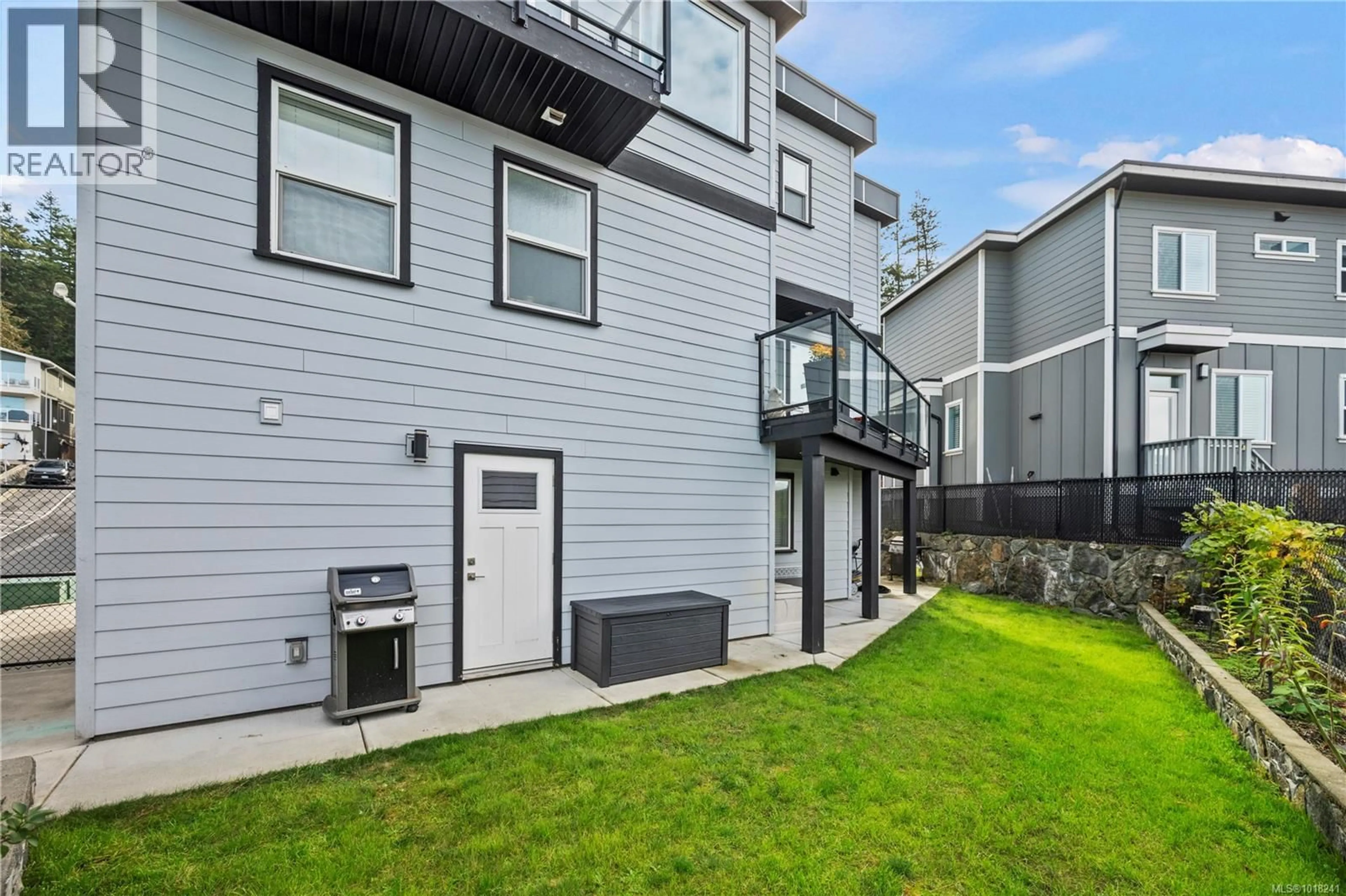 Patio, unknown for 3521 MYLES MANSELL ROAD, Langford British Columbia V9C0N6