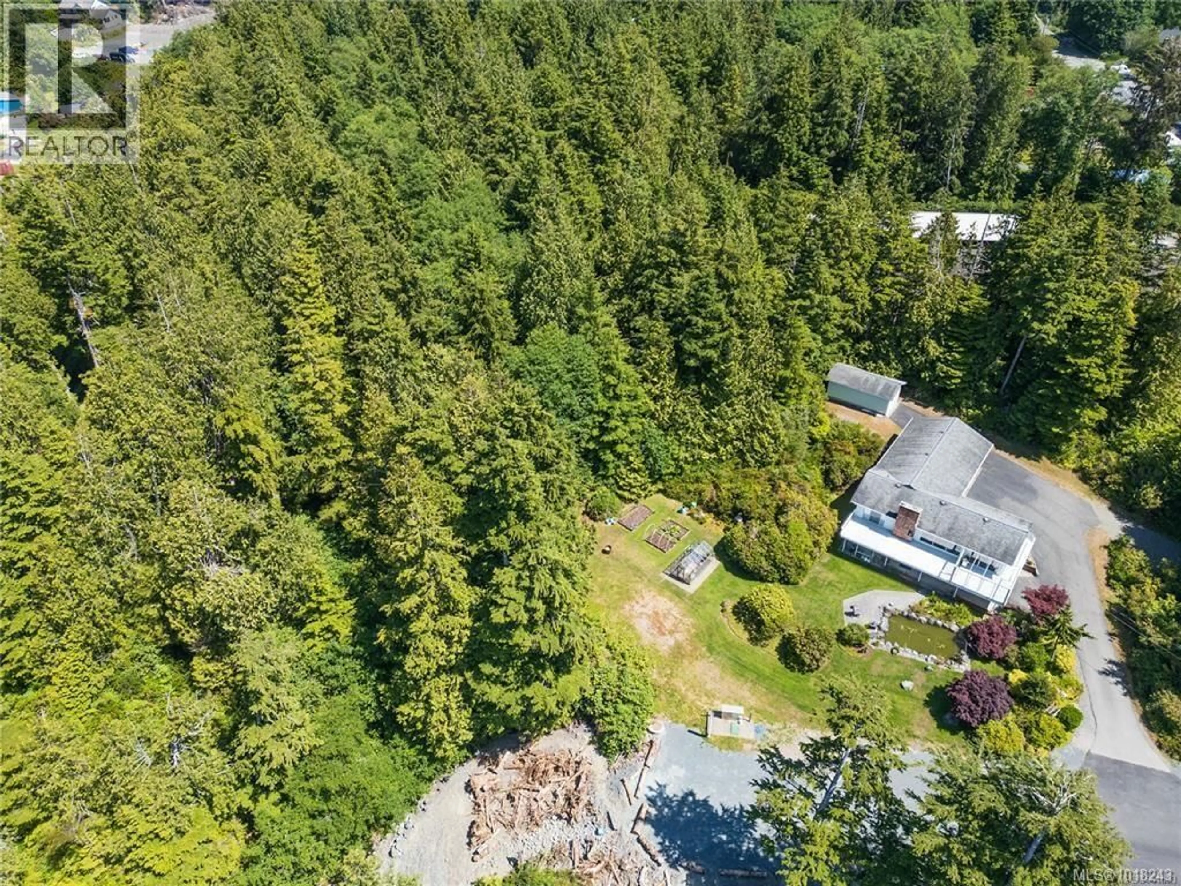 A pic from outside/outdoor area/front of a property/back of a property/a pic from drone, forest/trees view for 270 CEDAR STREET, Tofino British Columbia V0R2Z0