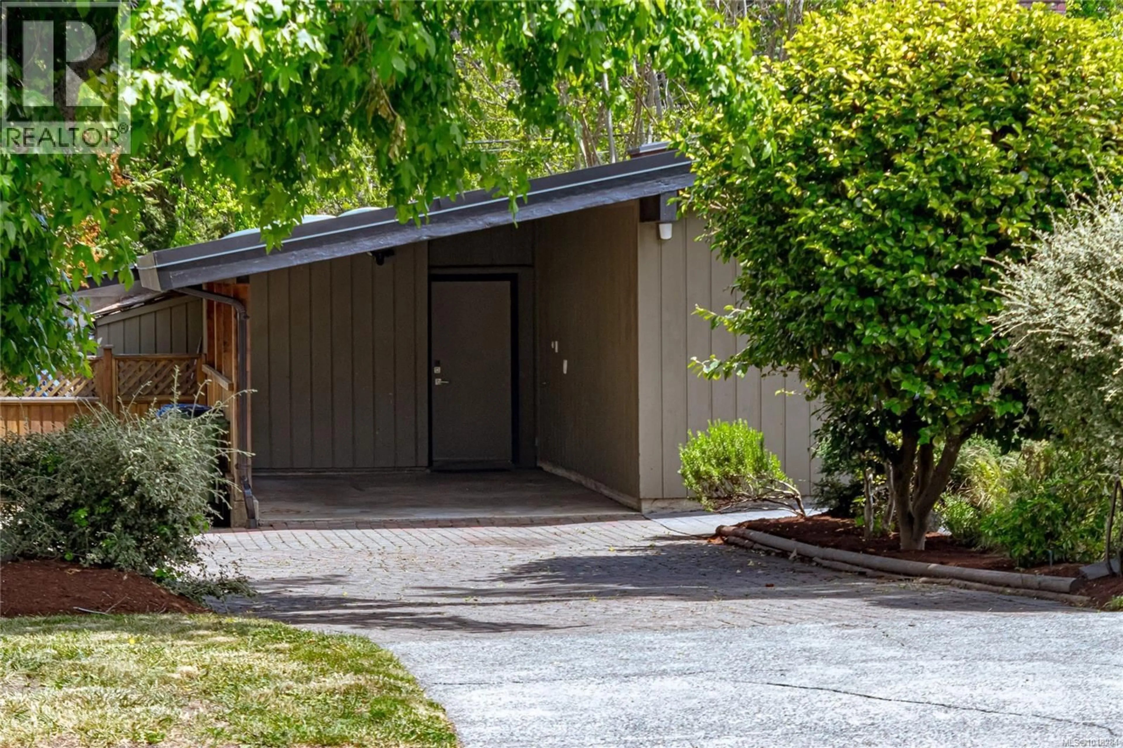 Unknown for 3515 CARDIFF PLACE, Oak Bay British Columbia V8P4Z2